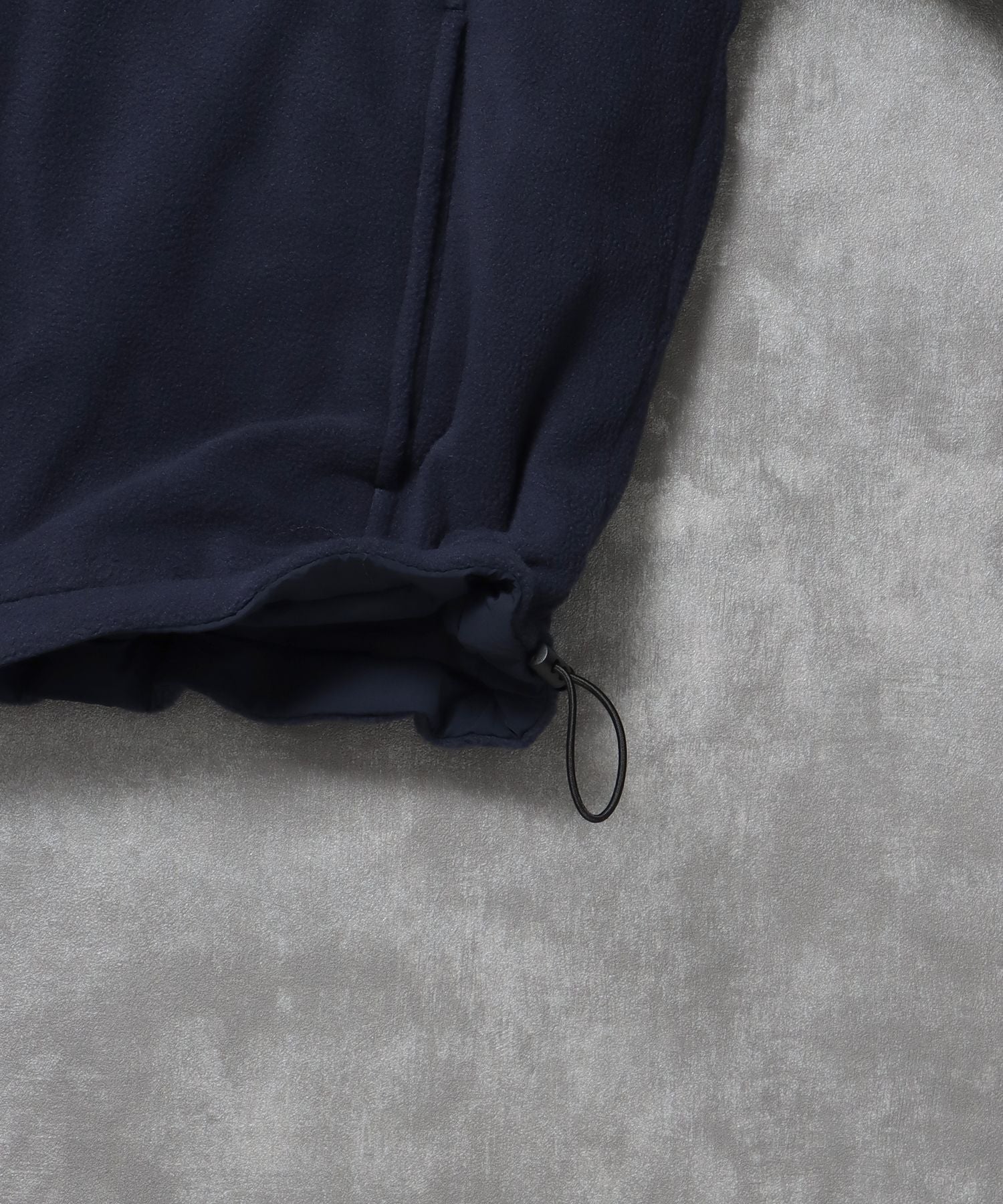 リバーシブルナイロンジャケット / 2WAY リバーシブル ジャケット ナイロン フリース 刺繍 ドローコード ネイビー