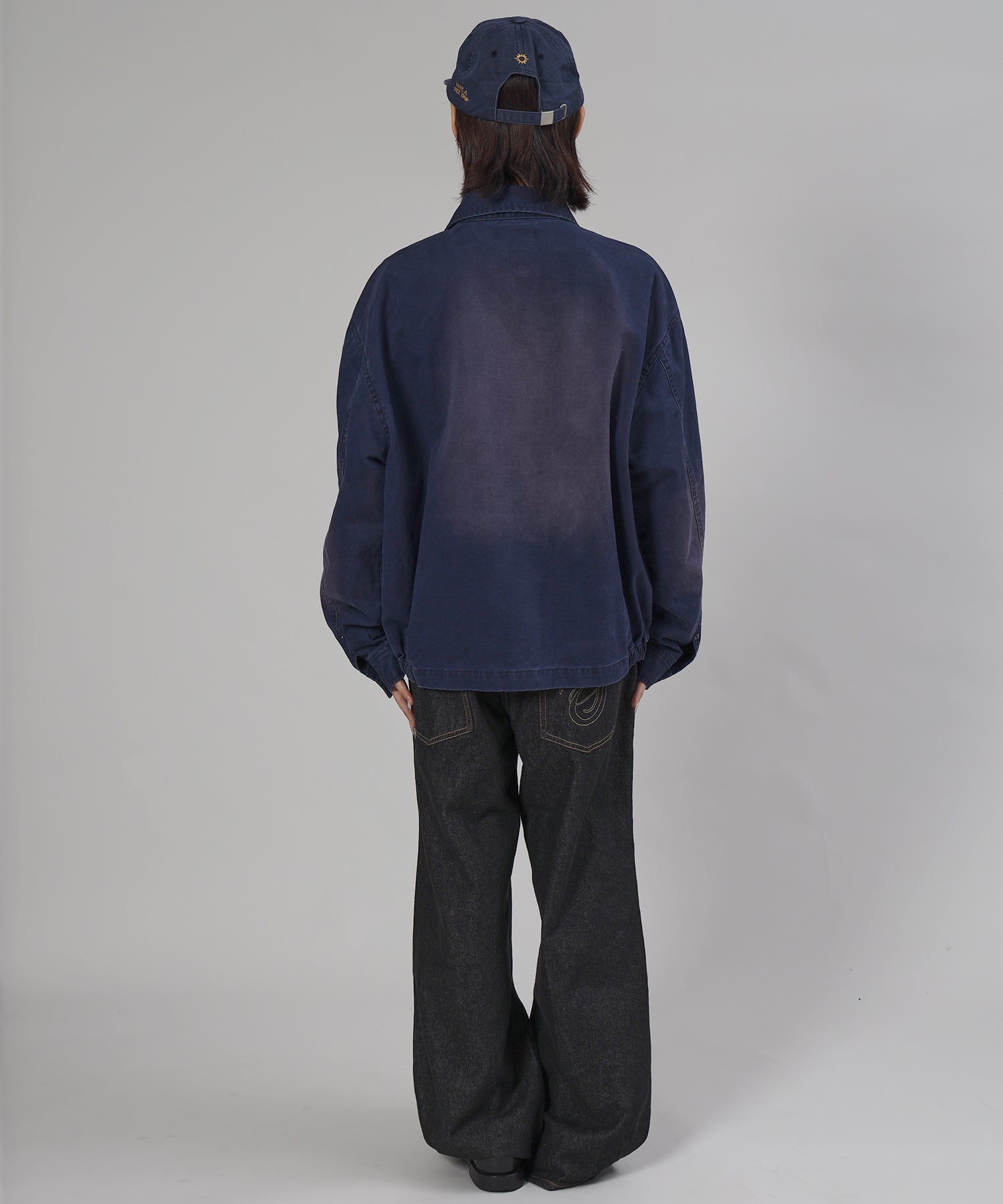 モデル:H163 Size : L ブルー