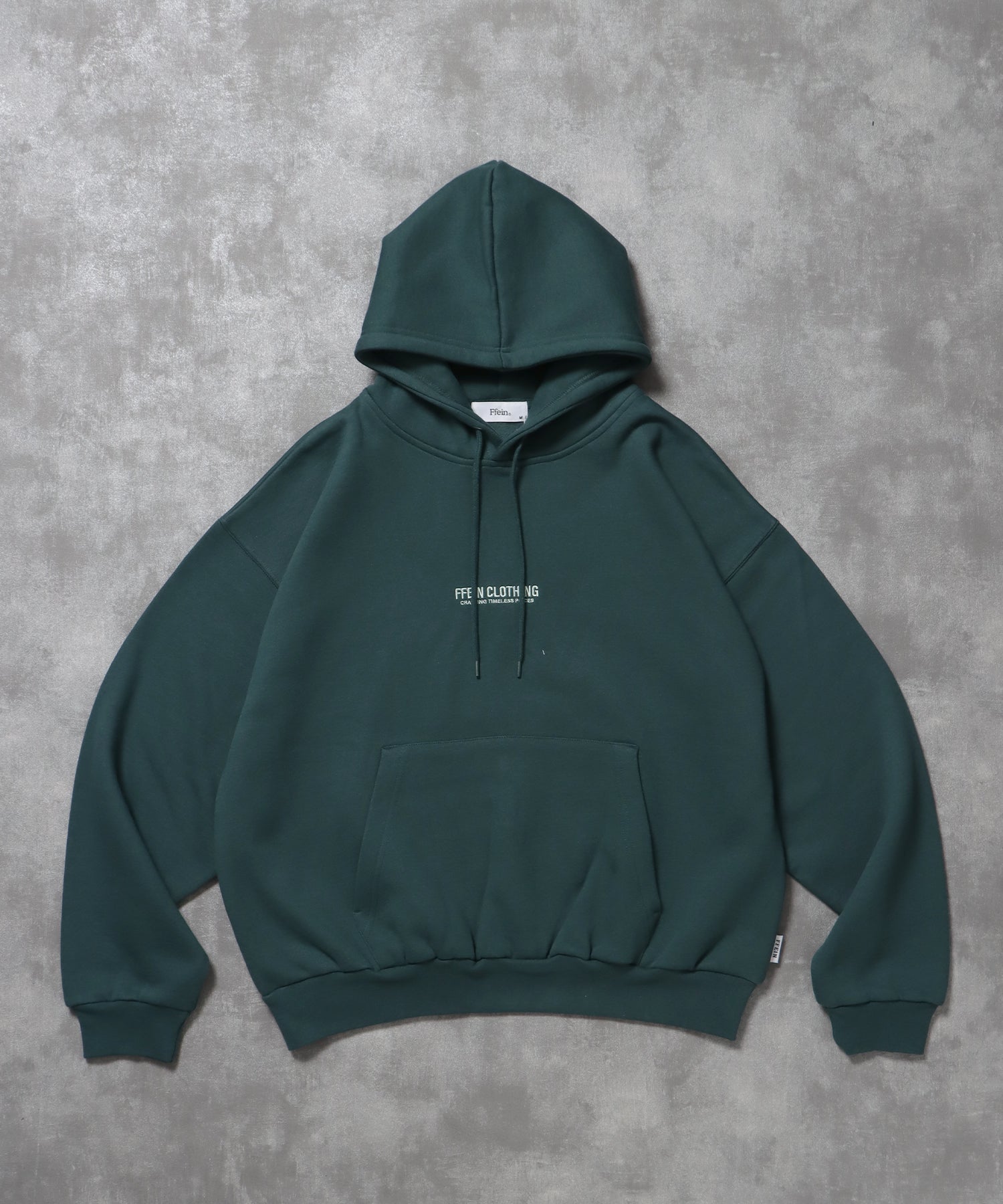 ヘビーウエイトセンターミニロゴジップパーカー / パーカー 裏起毛 ジップ 刺繍 ロゴ フーディ ダブルジップ グリーン