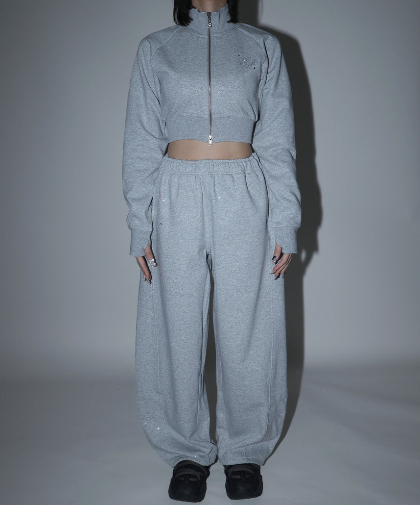 H163 トップス:S/パンツ:M