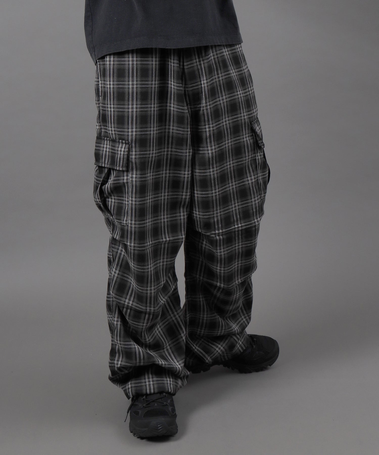 モデル:H177 Size:L