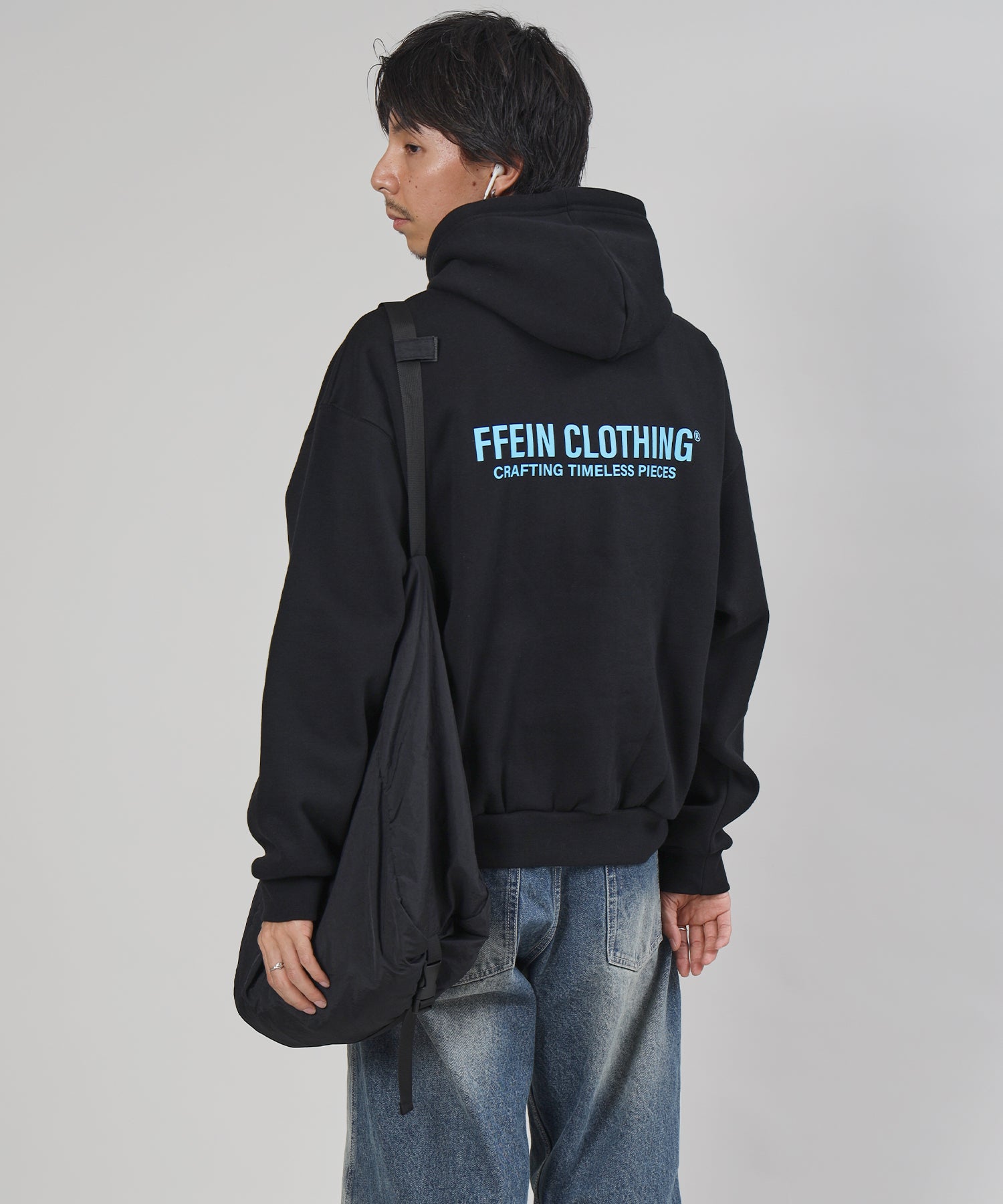 モデル:H178 Size : L ブラック