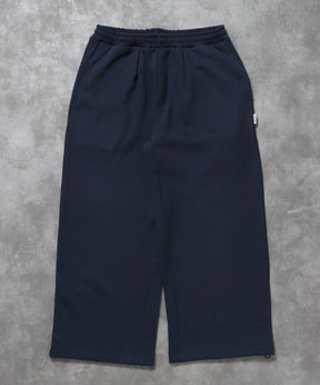 シンプルワイドストレートスウェットパンツ / 刺繍 ワンポイント シンプル ノームコア 綺麗目 セットアップ シティガール シティボーイ 裏起毛 ネイビー