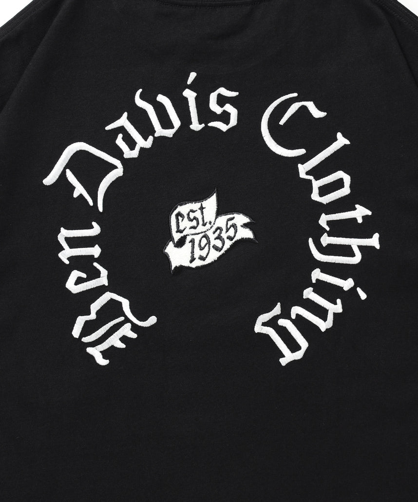 OLD ENGLISH EMB TEE / Tシャツ 半袖 クルーネック 刺繍 ワンポイント ユニセックス オーバーサイズ ブラック