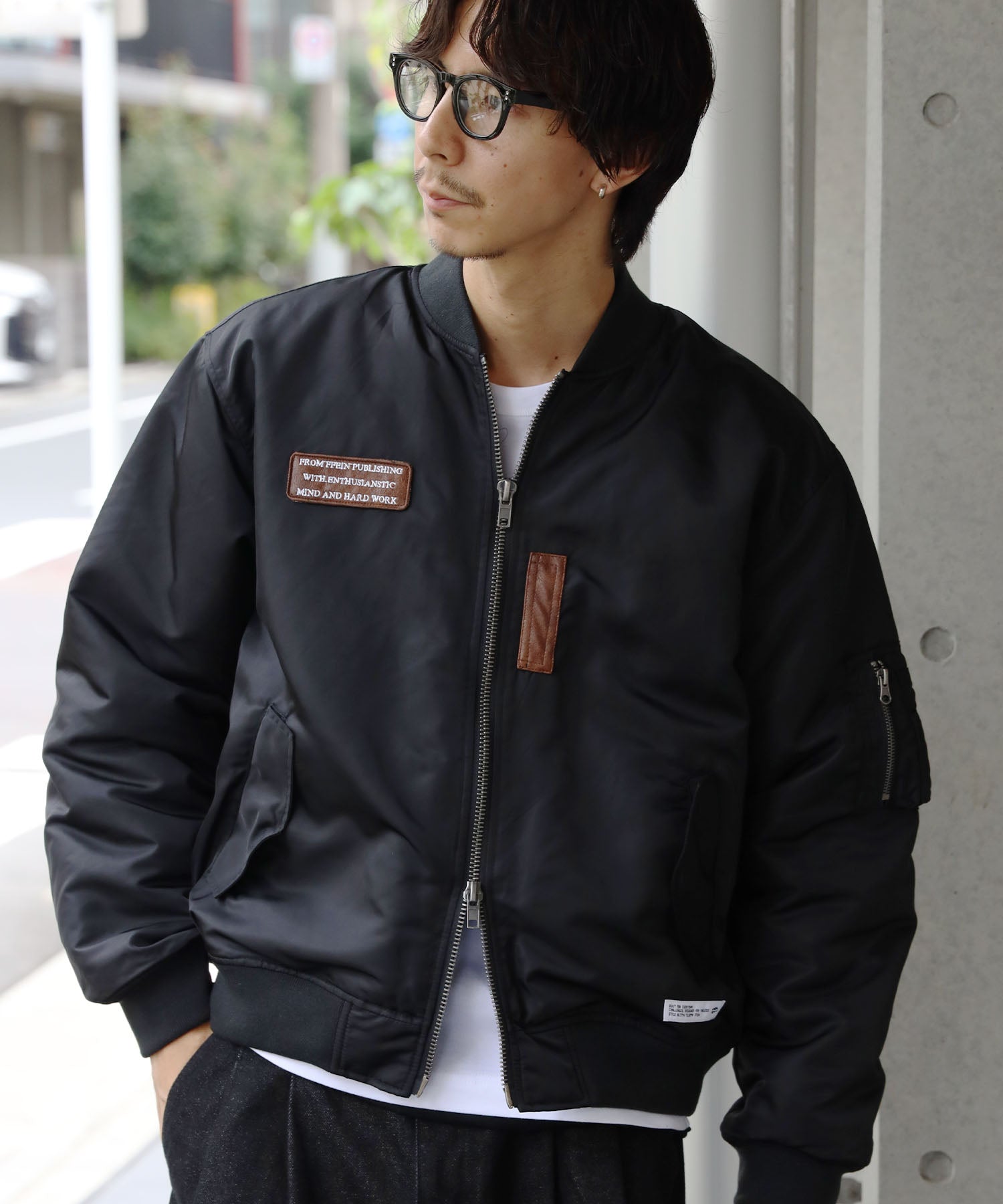 モデル:H178Size:M