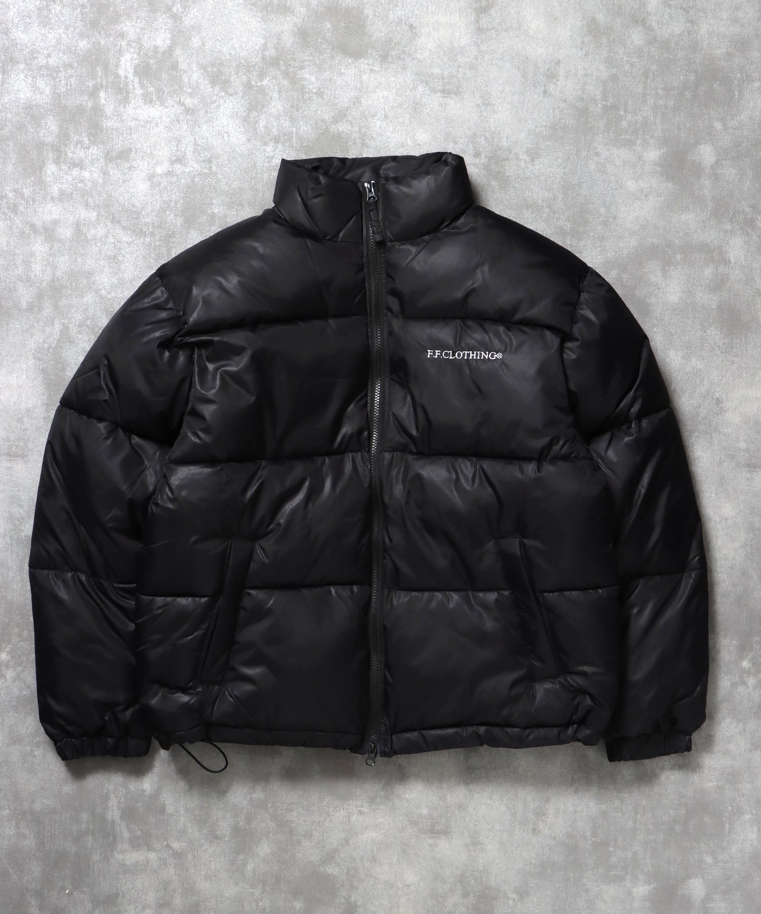 スタンドパファー中綿ダブルジップジャケット / ダウンライク ジャケット 刺繍 チェック 中綿 ドローコード ブラック