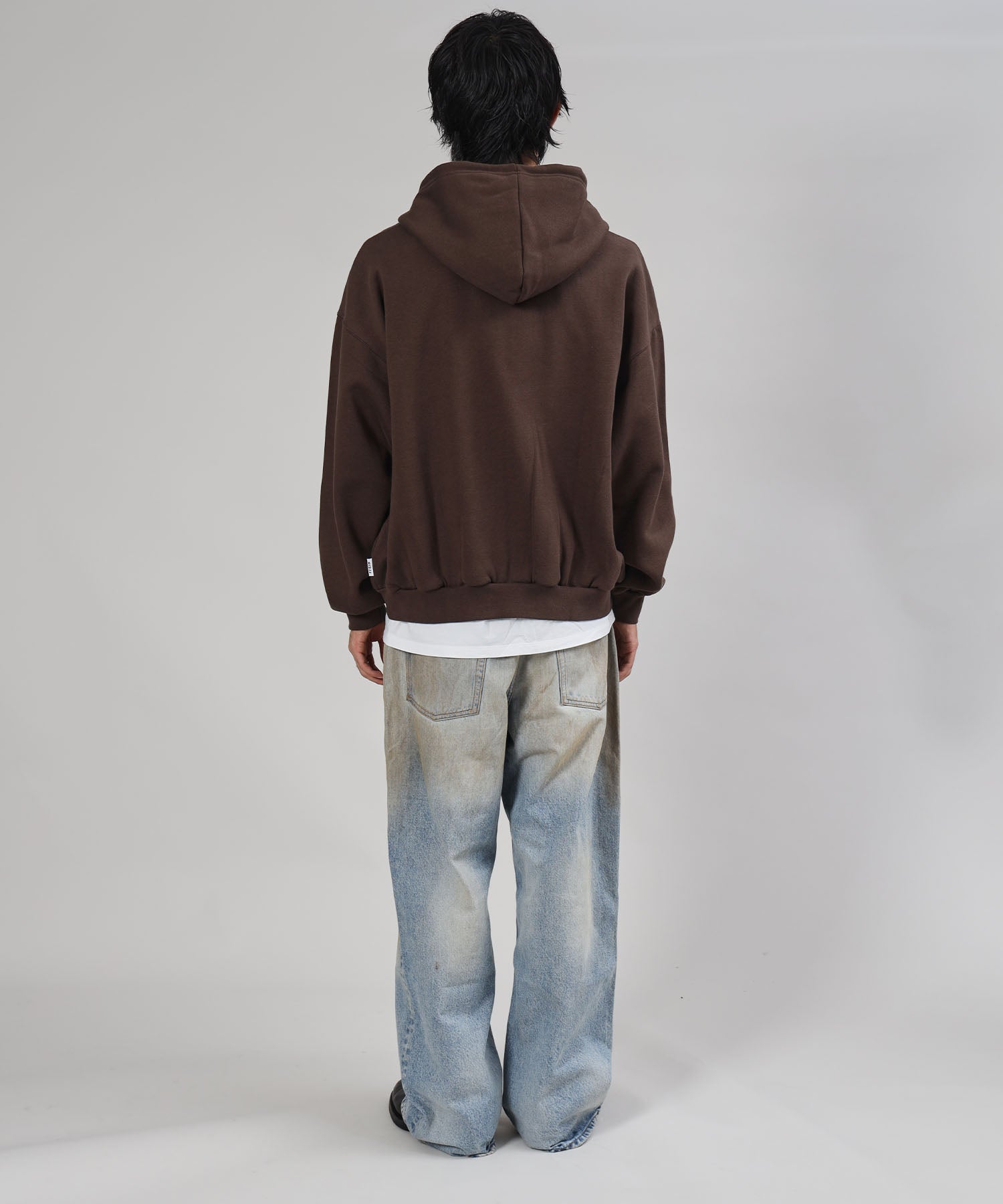 モデル:H178 Size : M ブラウン