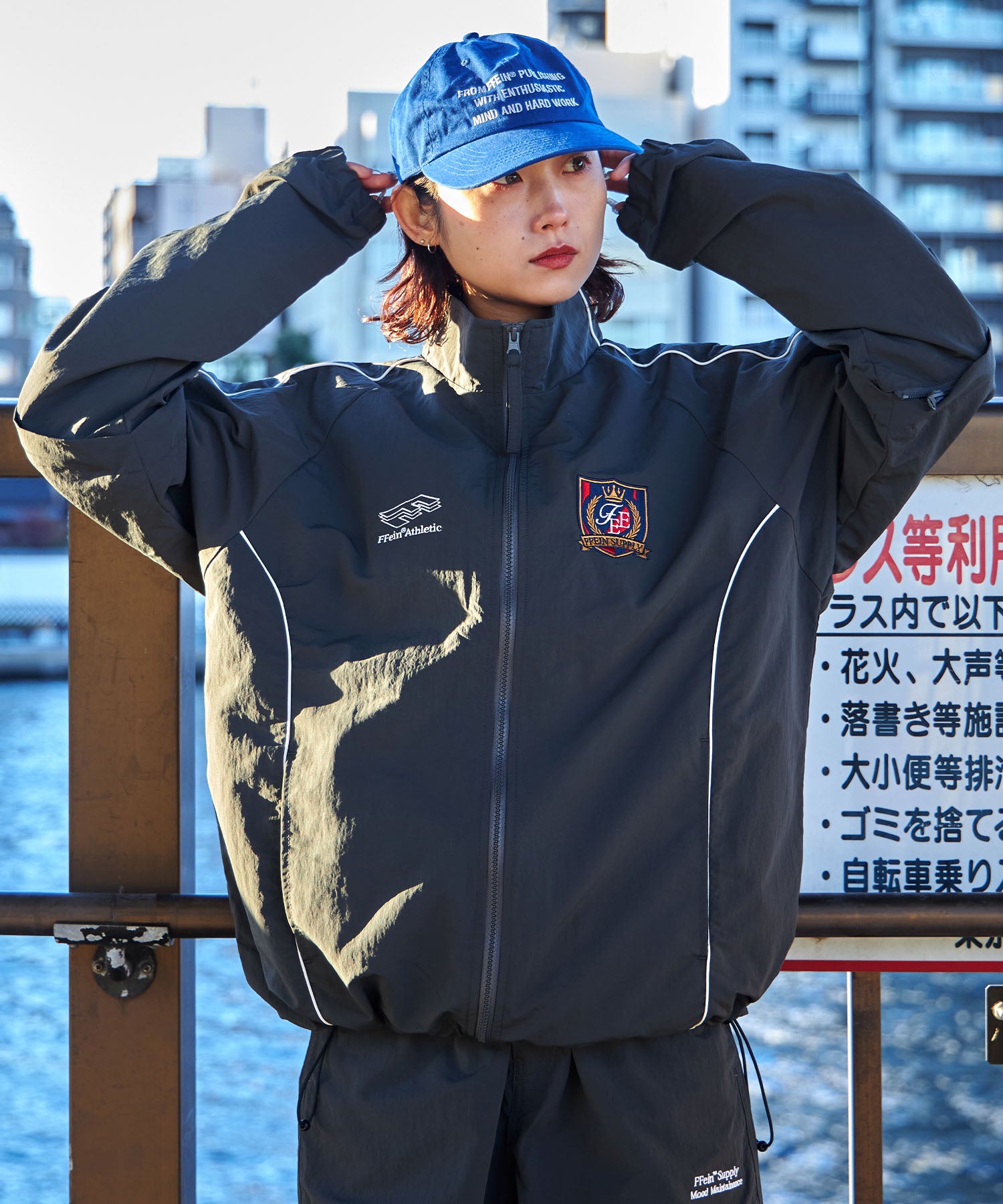 モデル:H163 Size:M