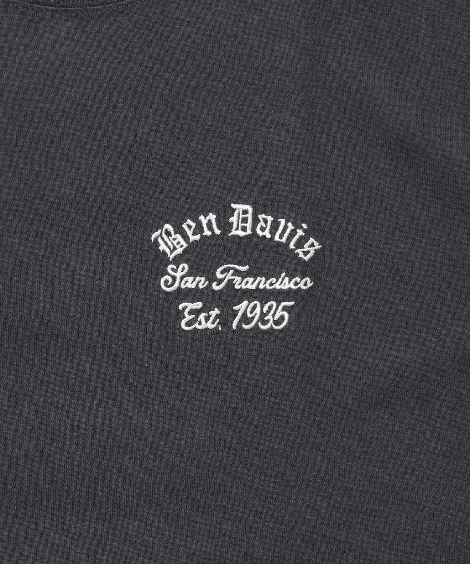 LOWRIDE EMB TEE / 半袖 クルーネック 刺繍 ワンポイント ユニセックス 定番 オールシーズン チャコール