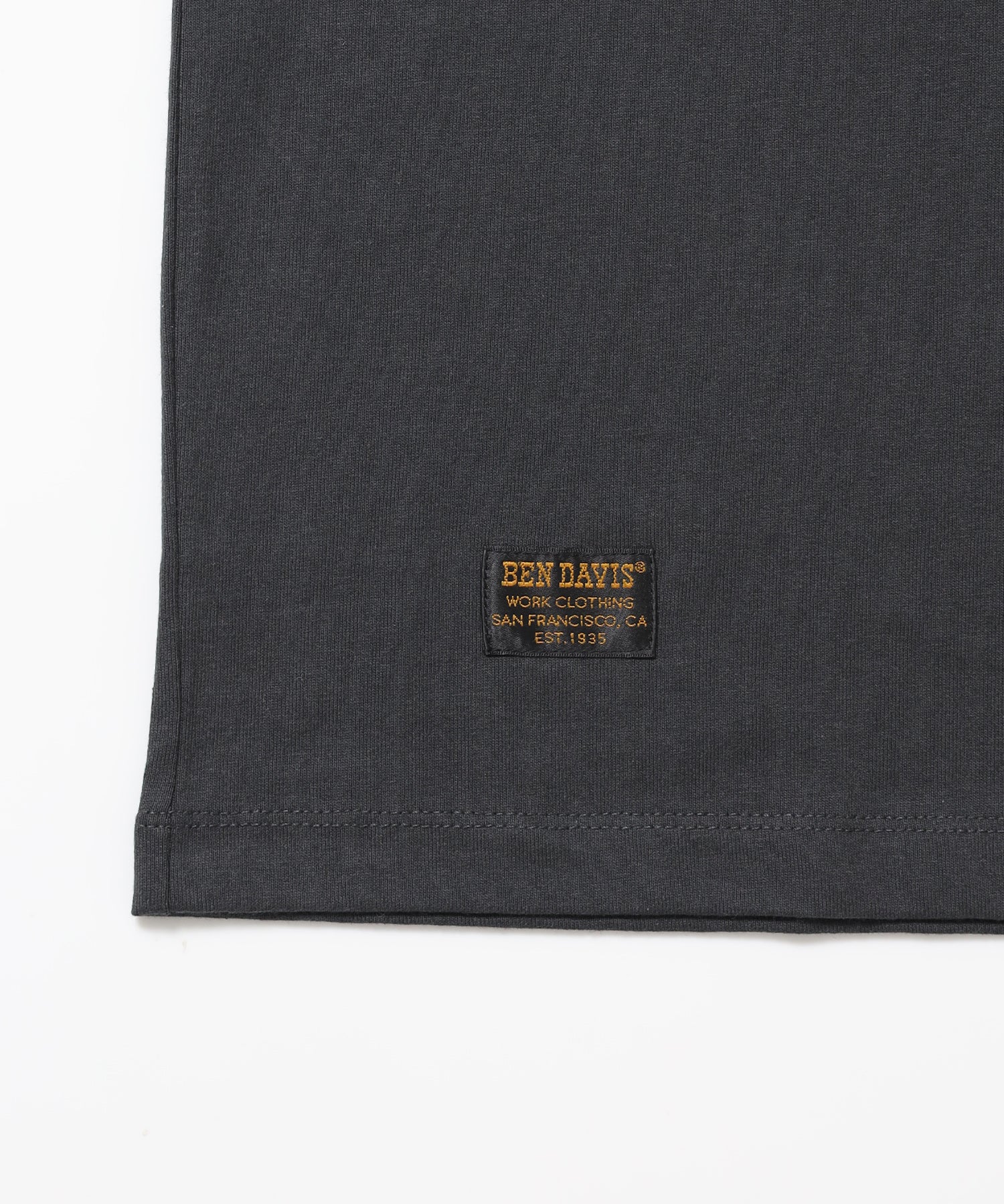 LOWRIDE EMB TEE / 半袖 クルーネック 刺繍 ワンポイント ユニセックス 定番 オールシーズン チャコール