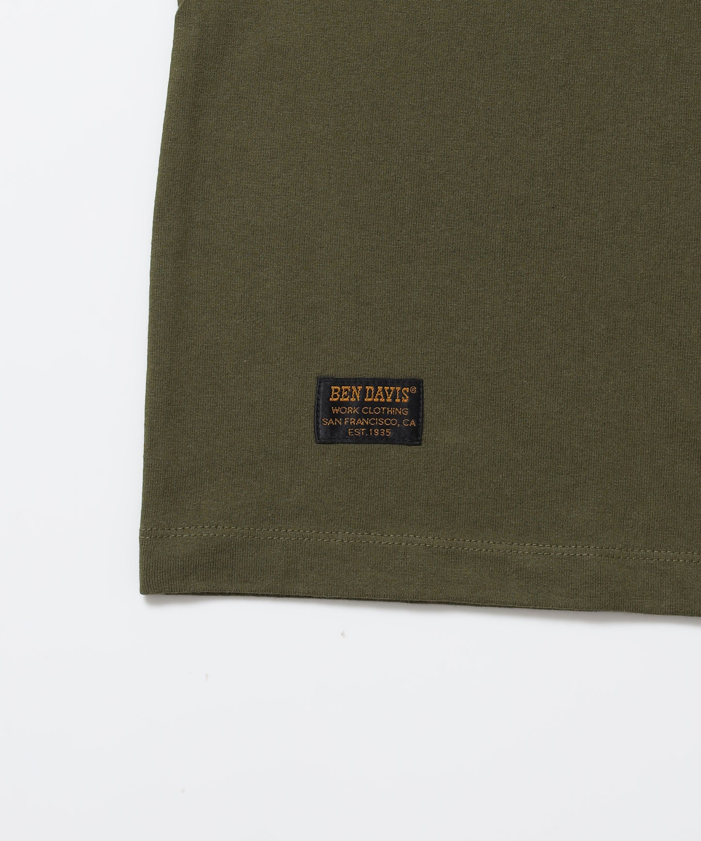 SOUVENIR EMB TEE / オーバーサイズ 半袖 クルーネック 刺繍 プリント ユニセックス ドロップショルダー カーキ