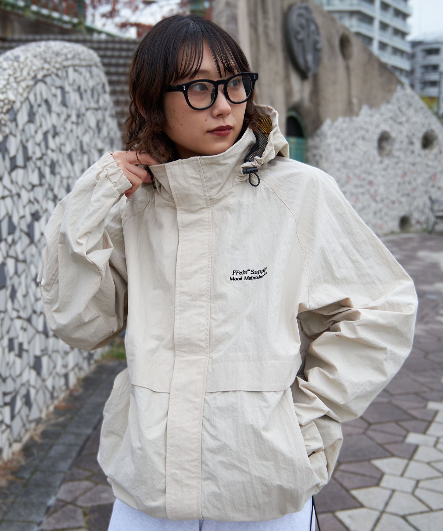 モデル:H163 Size:M