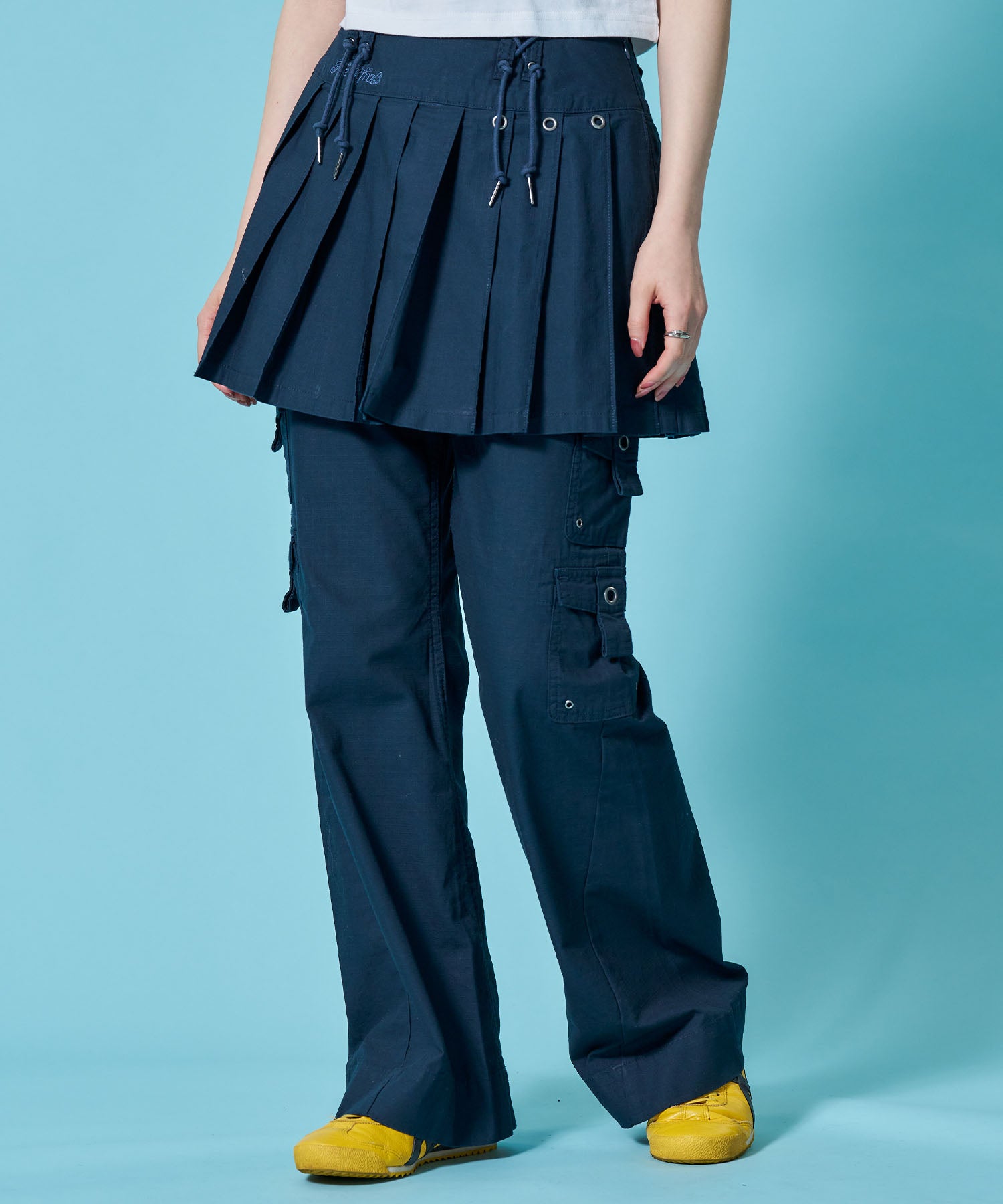 モデル:H163 SizeM ダークネイビー
