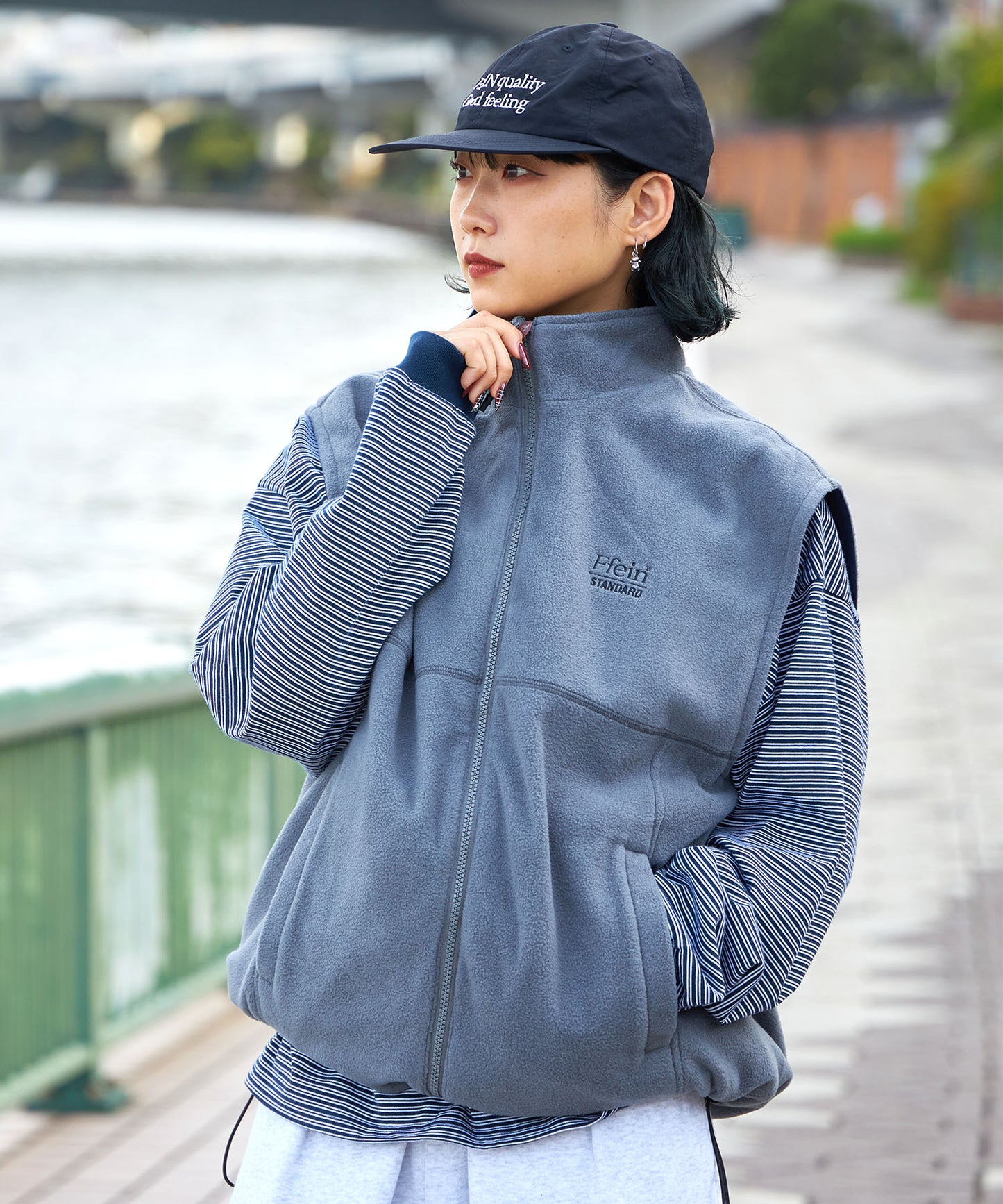 モデル:H163 Size:M