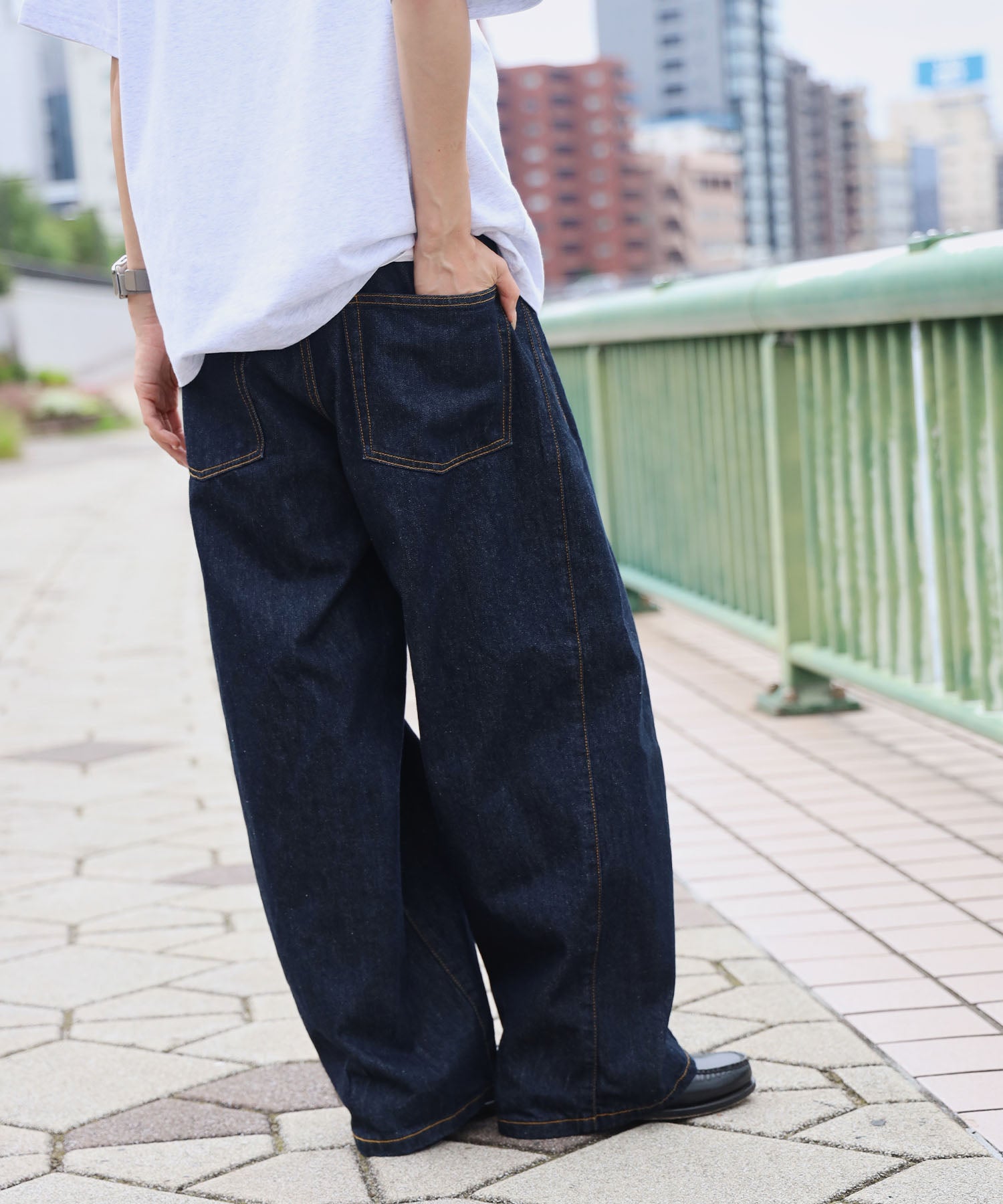 リアルヴィンテージバレルレッグデニムパンツ / デニム パンツ ボトムス ワイドシルエット デニム カーブ
