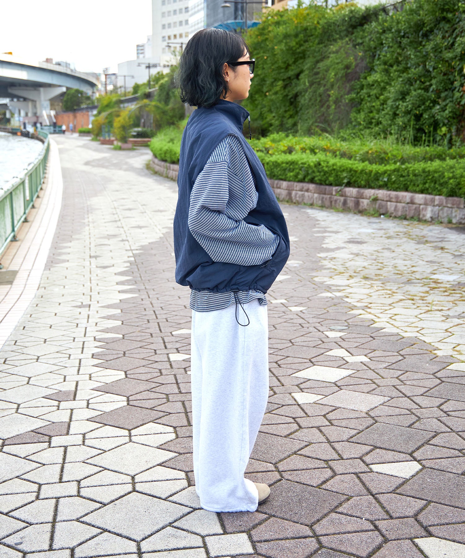 モデル:H163 Size:M