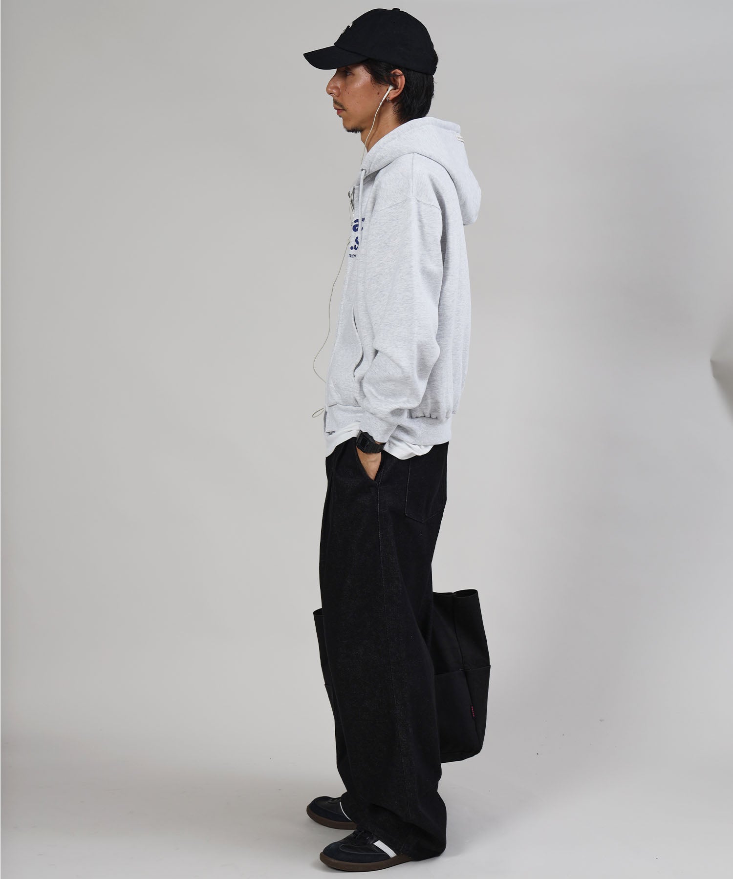 モデル:H178 Size :M アッシュグレー