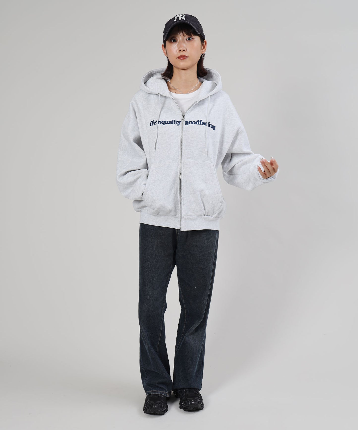 モデル:H163 Size : M アッシュグレー