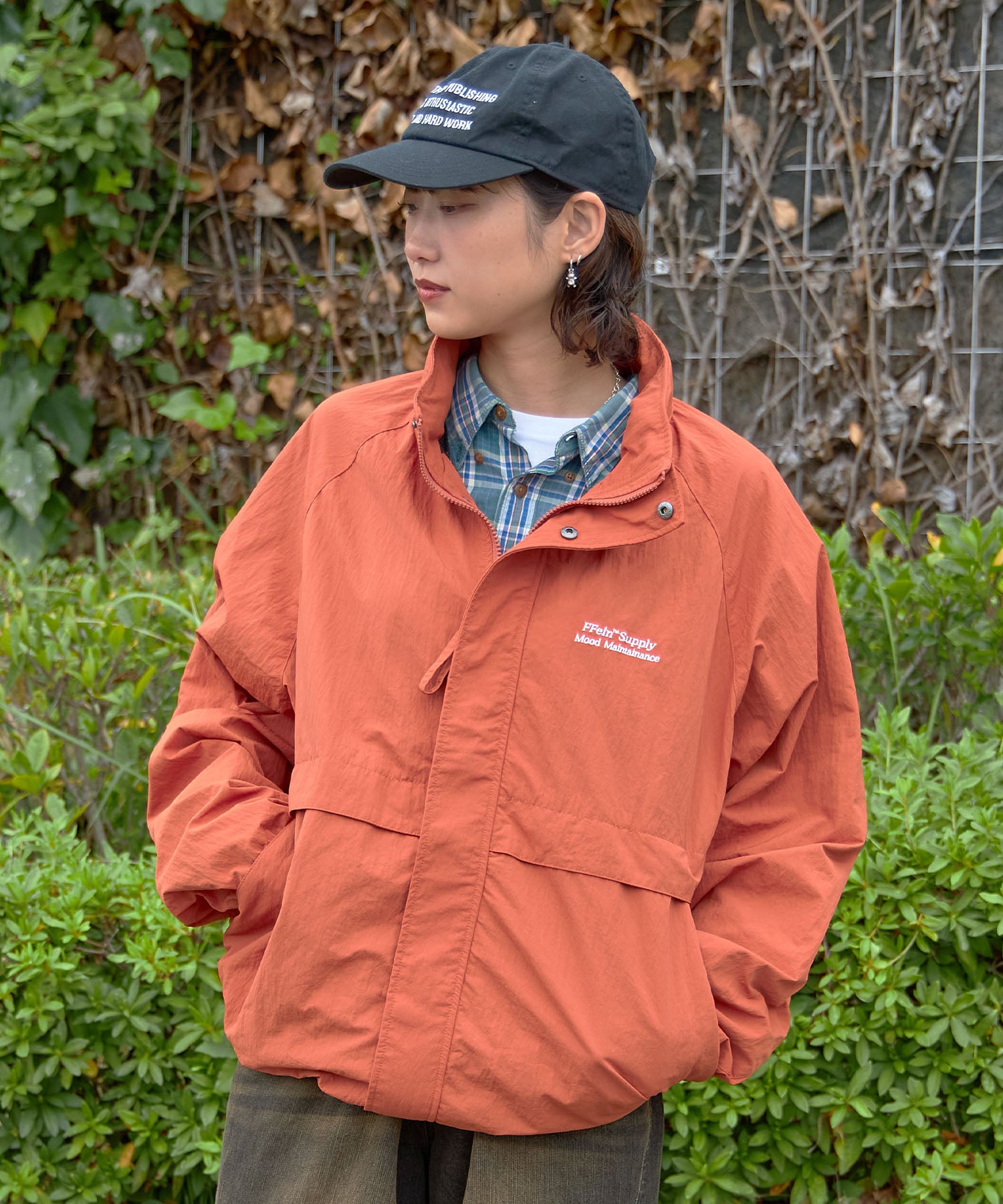 モデル:H163 Size:M