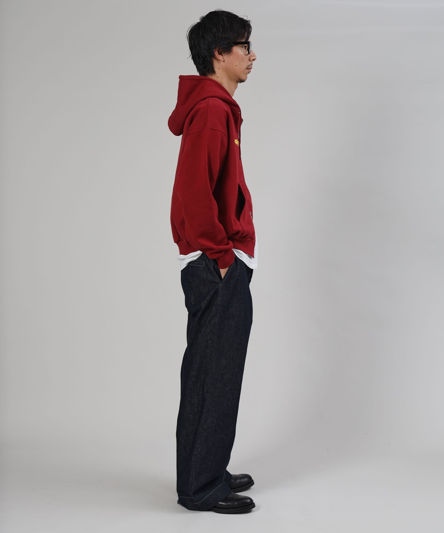 モデル:H178 Size : L ワイン