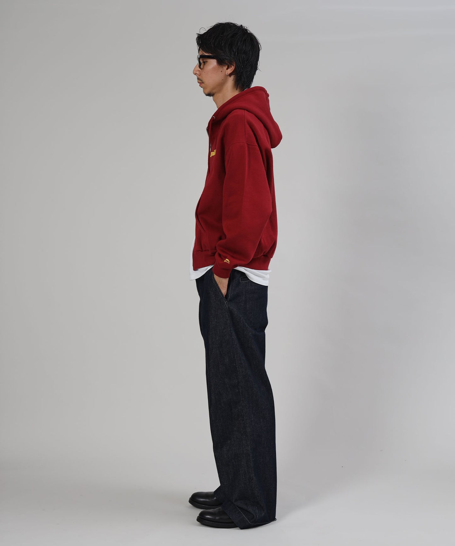 モデル:H178 Size : L ワイン