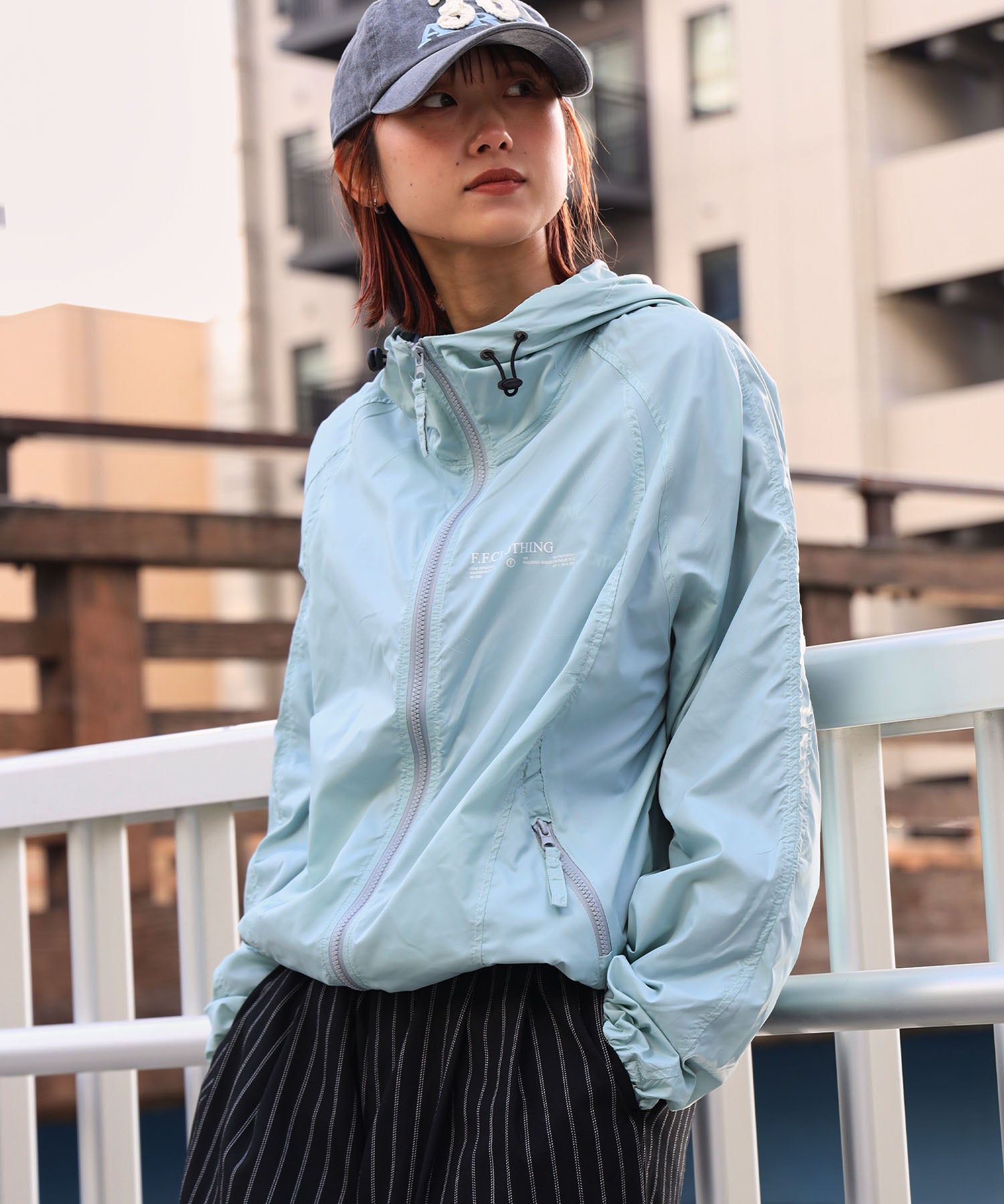 モデル:H163 Size : M