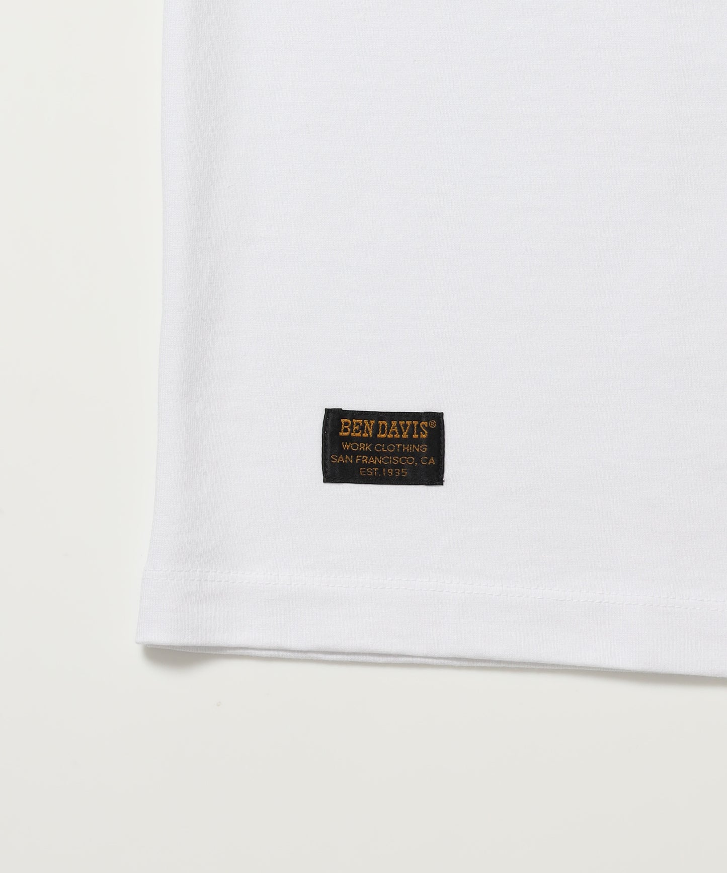 SOUVENIR EMB TEE / オーバーサイズ 半袖 クルーネック 刺繍 プリント ユニセックス ドロップショルダー ホワイト