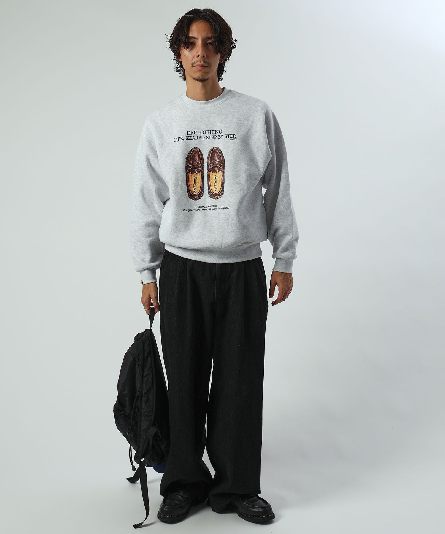 モデル:H178 Size:L アッシュグレー ローファー柄