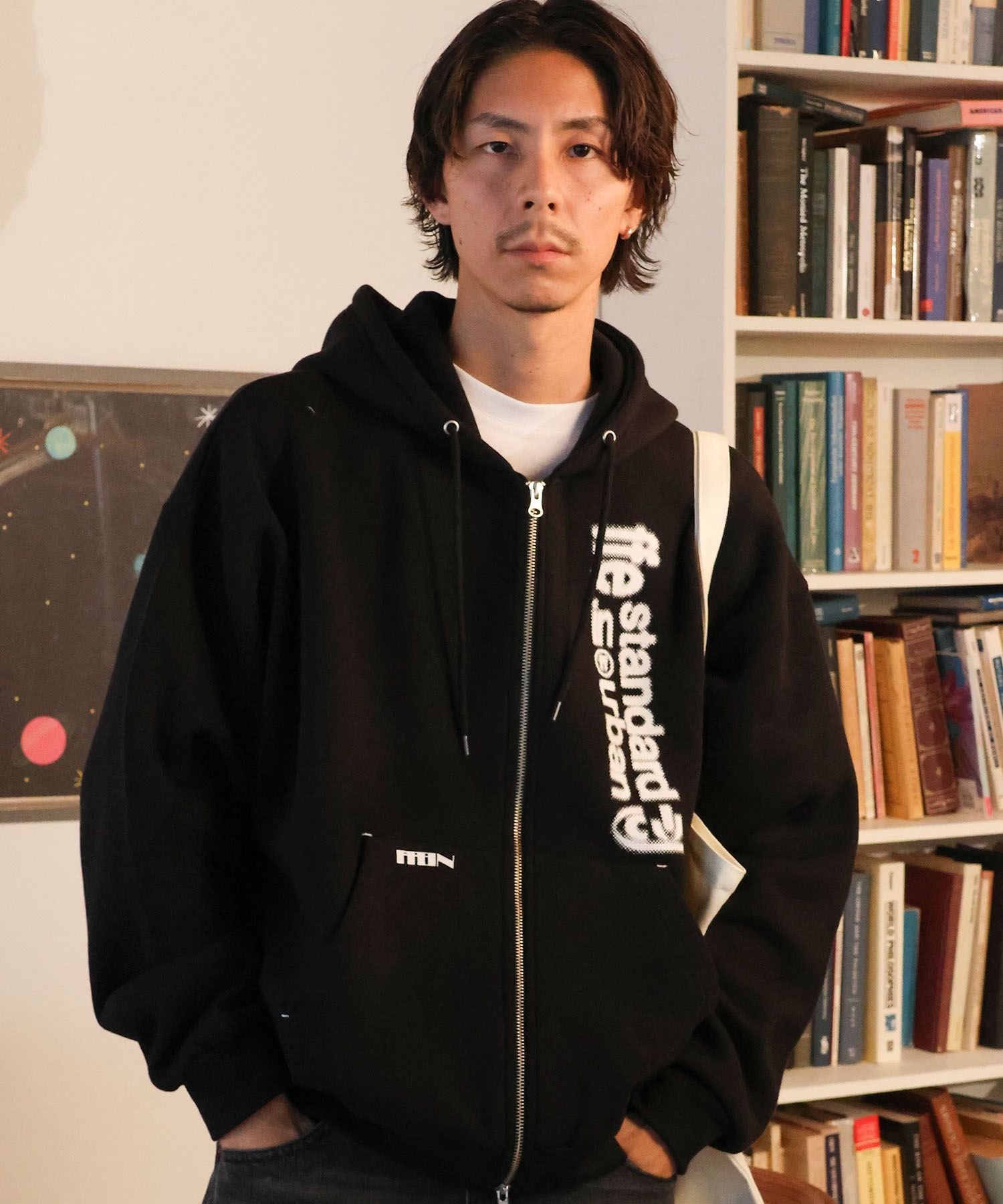 モデル:H177 Size:L ブラック