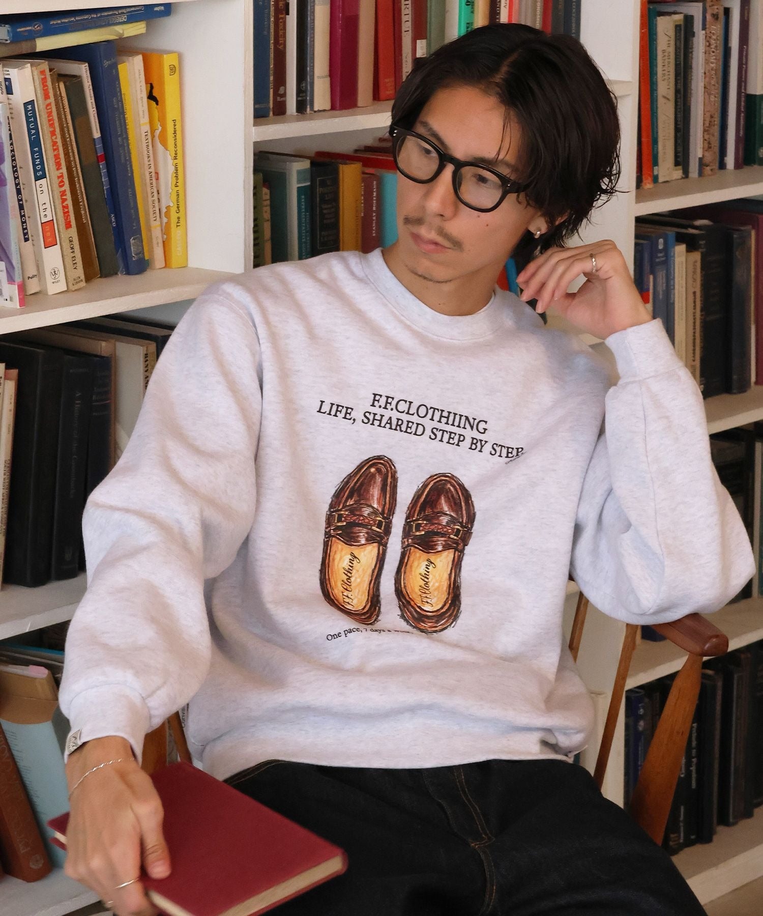 モデル:H178 Size:L アッシュグレー ローファー柄
