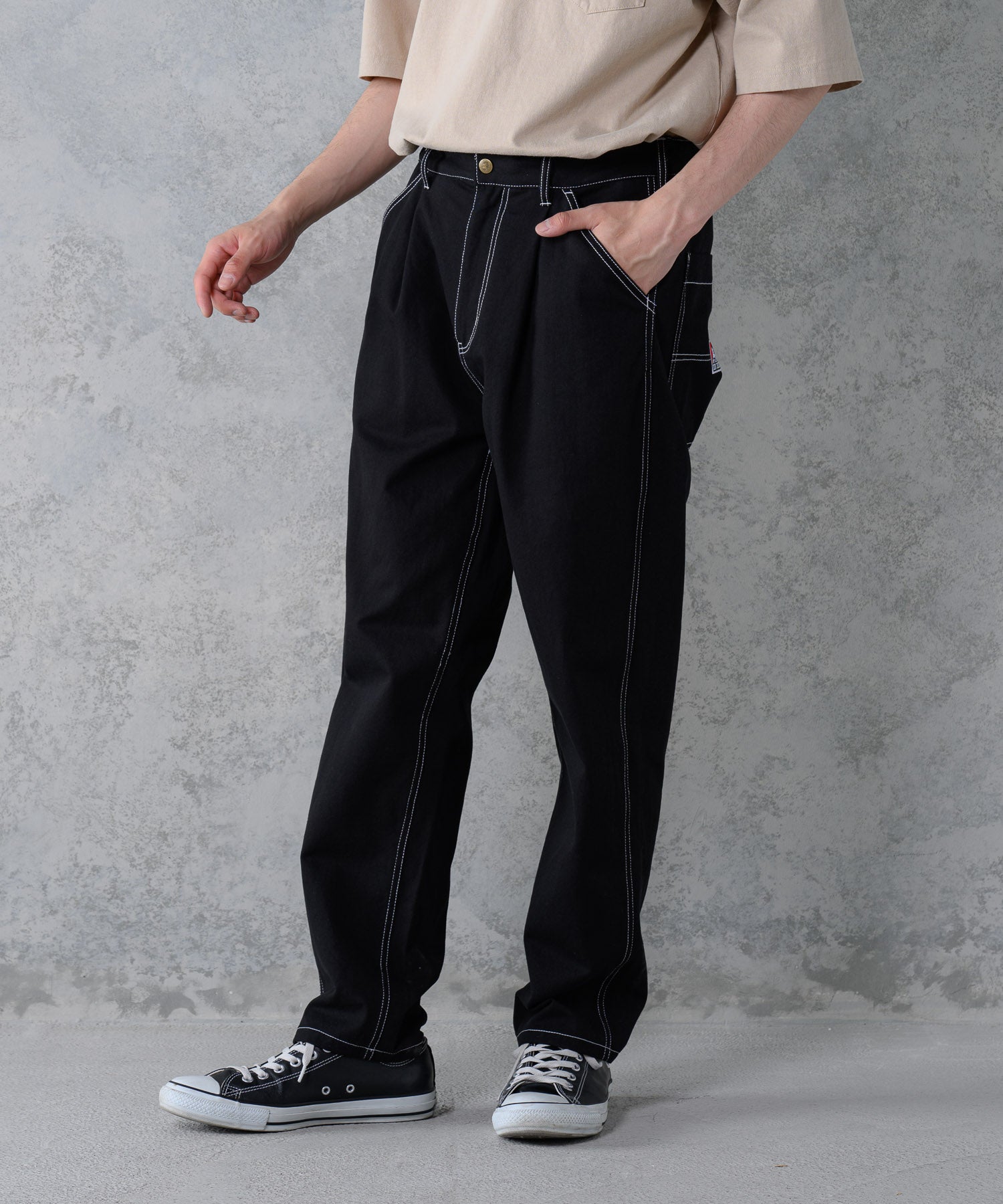 【BEN DAVIS(ベン デイビス)】テーパード アクティブ ワークパンツ ブラック×ホワイトステッチ
