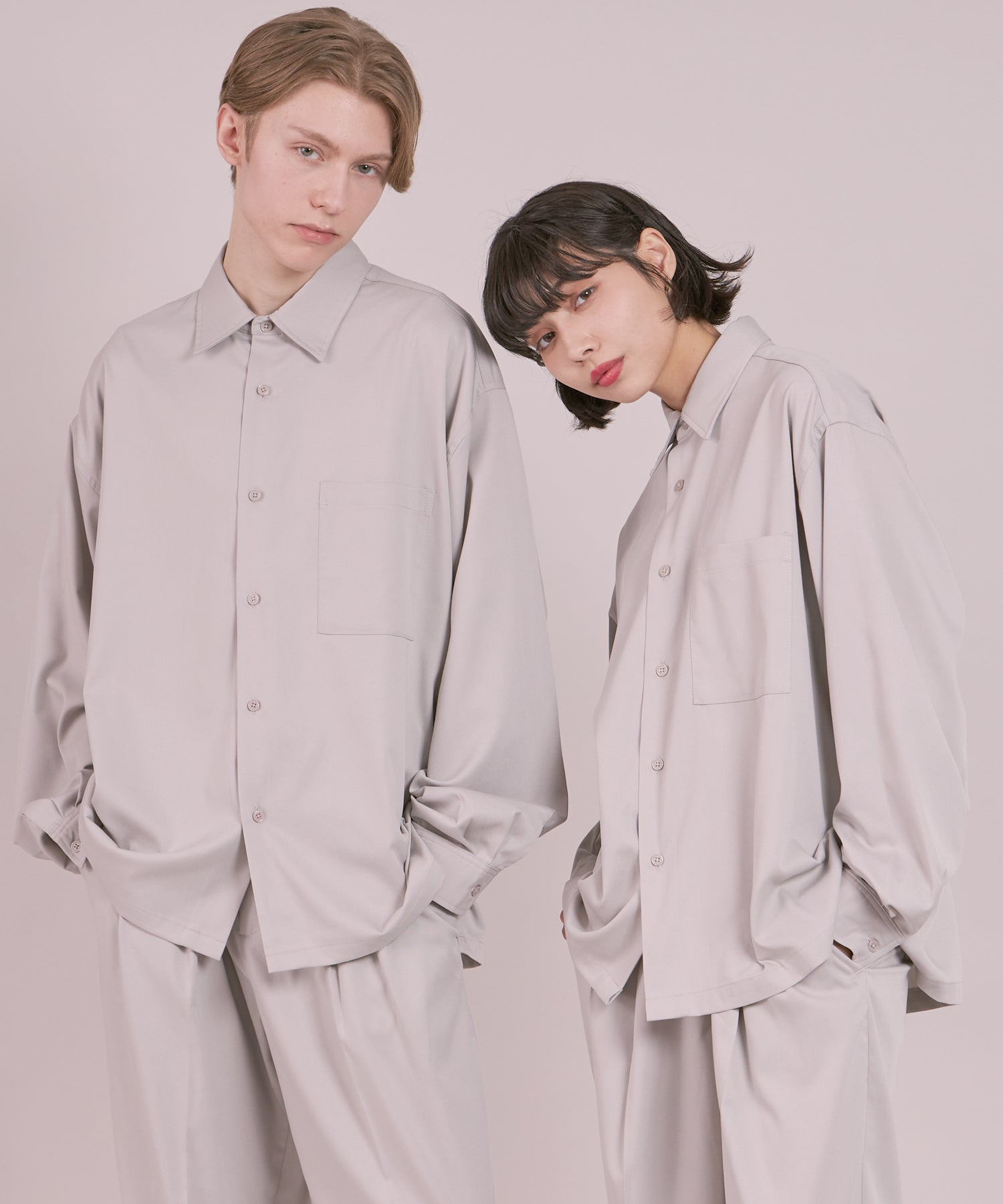 モデル:MEN H180 Size:L WOMEN H160 Size:S