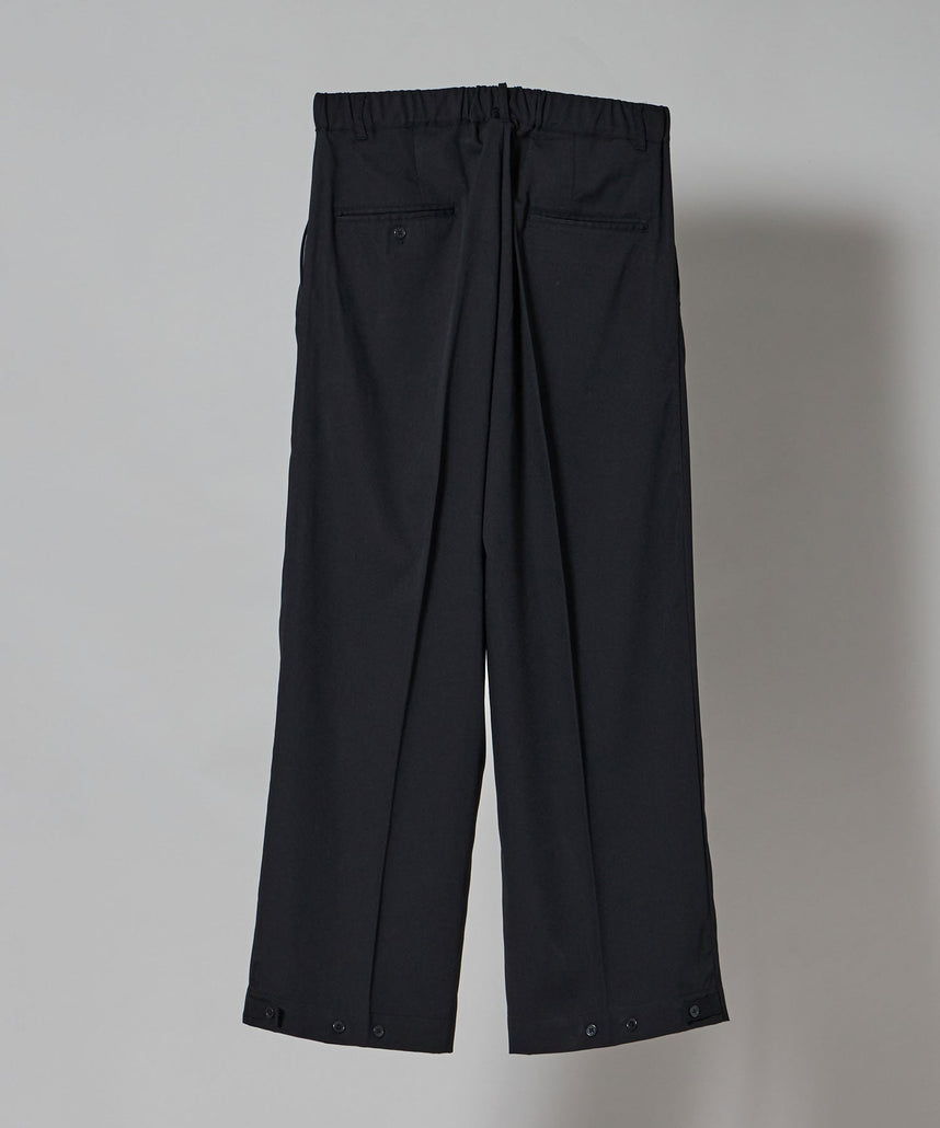TR LOOSE DESIGN PANTS / TR 2タック ルーズデザイン スラックス ブラック