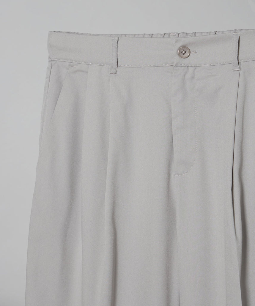TR LOOSE DESIGN PANTS / TR 2タック ルーズデザイン スラックス ライトグレー