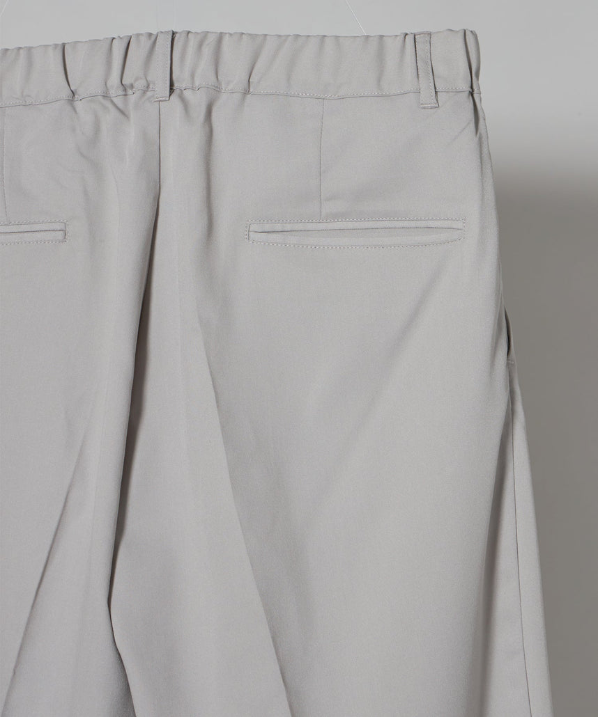 TR LOOSE DESIGN PANTS / TR 2タック ルーズデザイン スラックス ライトグレー