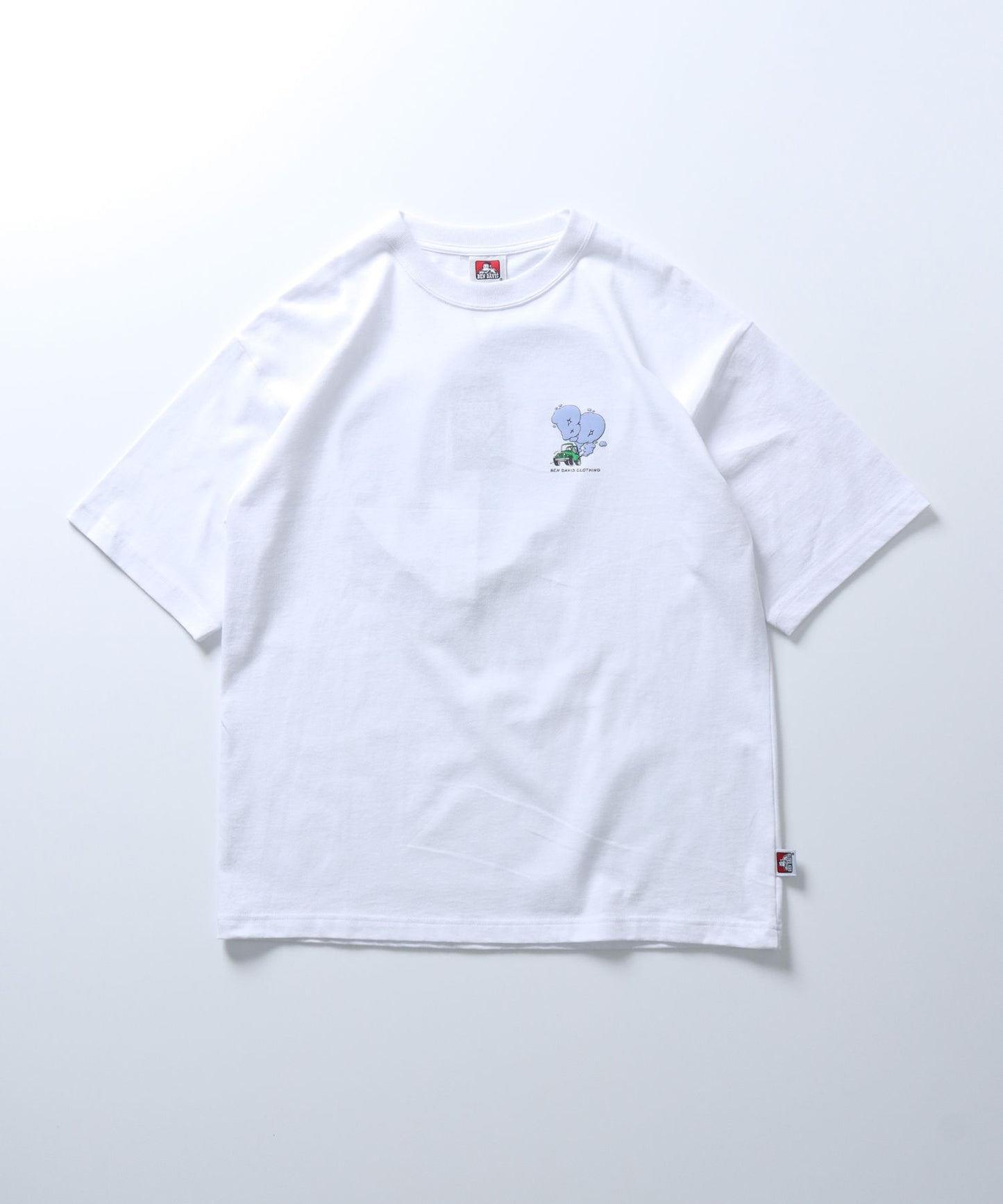 【BEN DAVIS / ベンデイビス】スモーキング ジープ プリント Tシャツ ホワイト