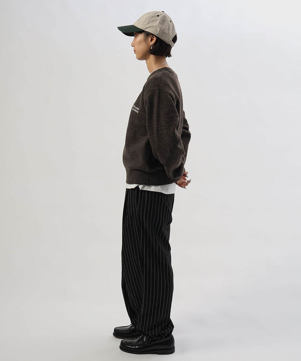 モデル：H163 Size:M　ブラウン