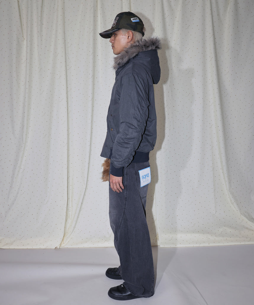 モデル：H180 Size:L