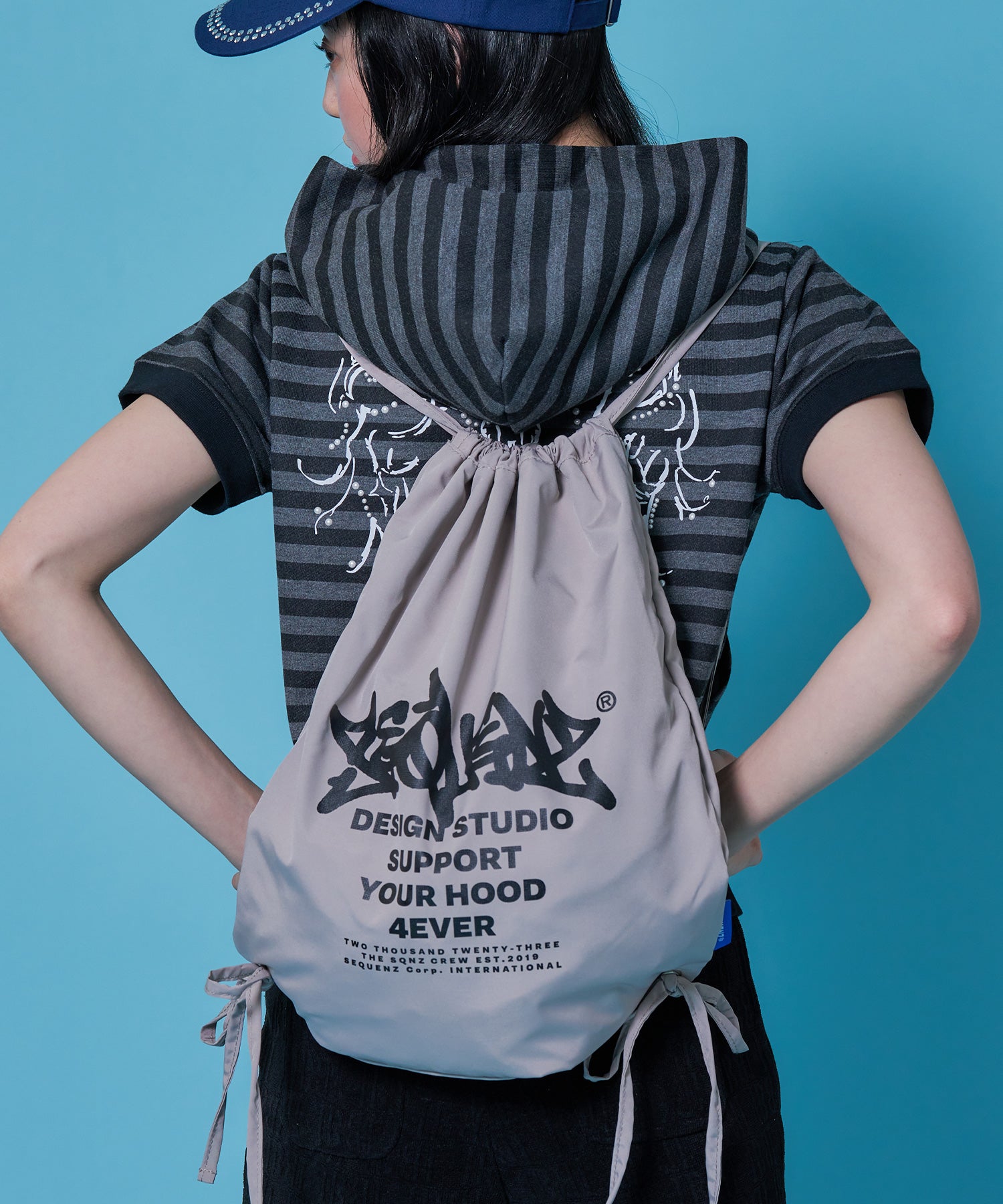 SEQUENZ 2 FACE STRING KNAPSACK / リバーシブル テック ナップサック