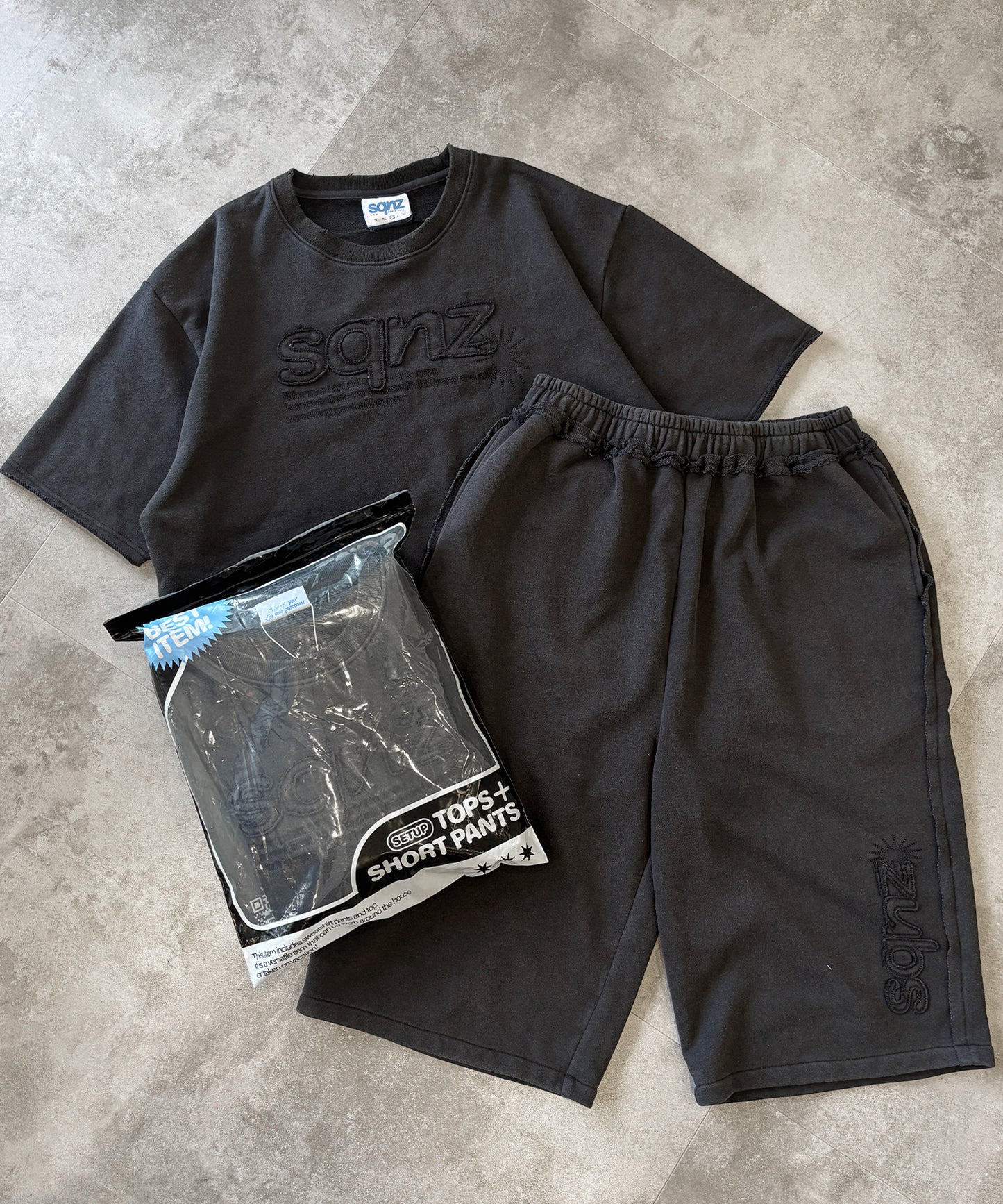 sqnz applique pack set up / Tシャツ ワッペン クルーネック オーバーサイズ ワンポイント ブラック