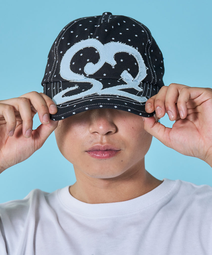 ※WEB限定 / ワッペン / またぎデザインキャップ /sqnz logo applique stitch cap 柄81