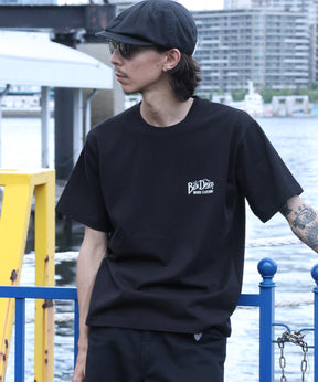CLASSIC LOGO TEE / クラシックフィット Tシャツ 半袖 クルーネック プリント ワンポイント ブラック