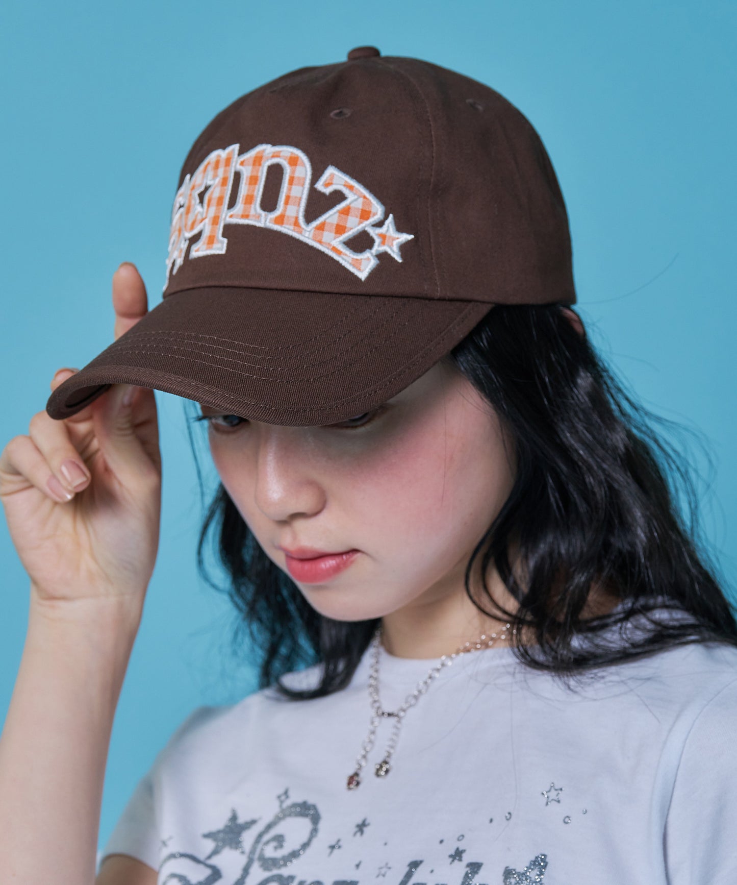 ≪予約商品≫sqnz gingham logo cap / キャップ 帽子 ワッペン ベースボール ユニセックス 刺繍 ブラウン