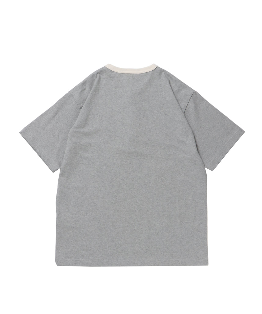 RINGER HENLEY TEE / Tシャツ 半袖 クルーネック ヘンリーネック ワンポイント クラシックフィット リンガー ワンポイント グレー
