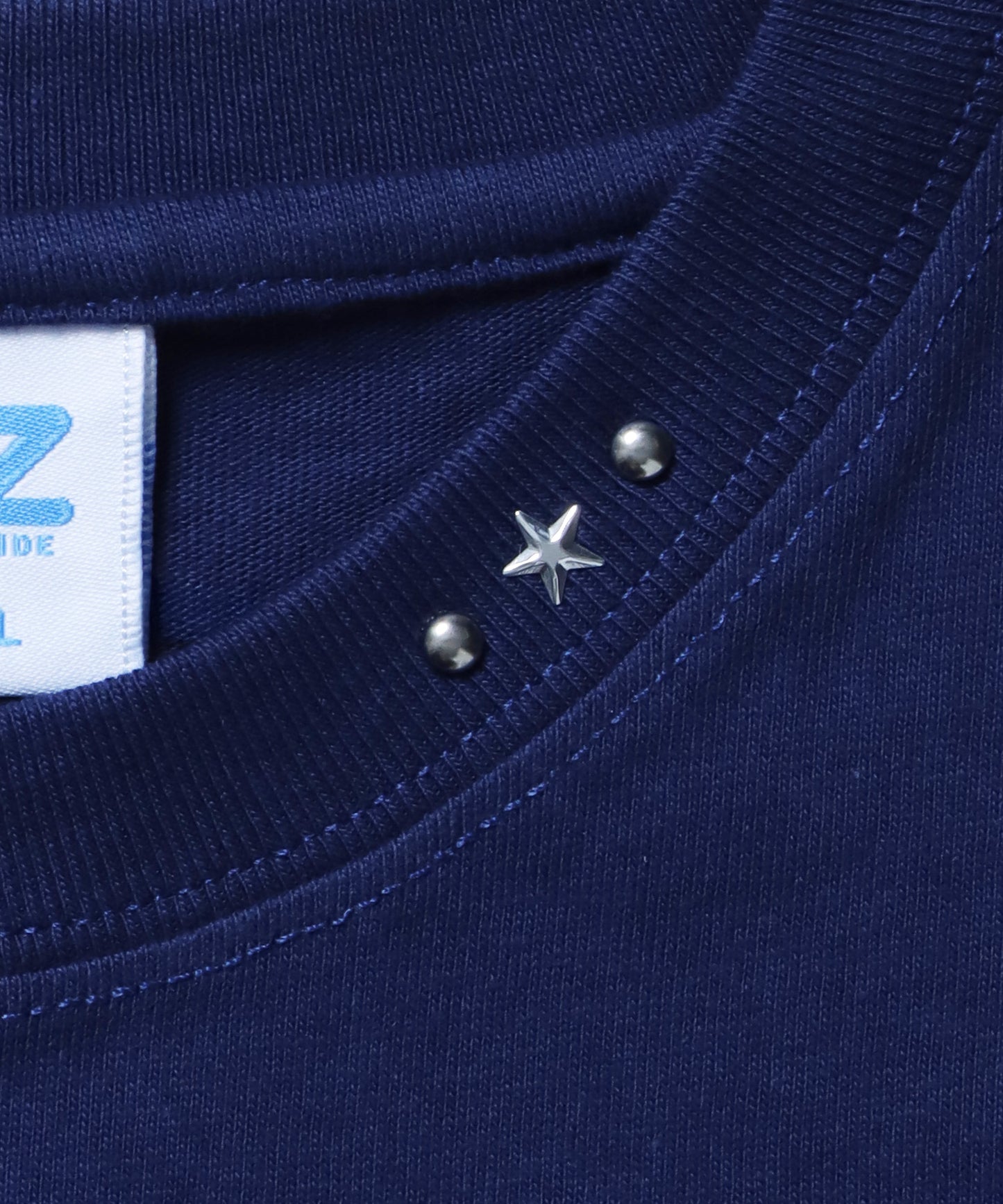 sqnz logo babe tee / 半袖 ワンポイント レディース クルーネック ピチT ちびT へそ出し ダークネイビー