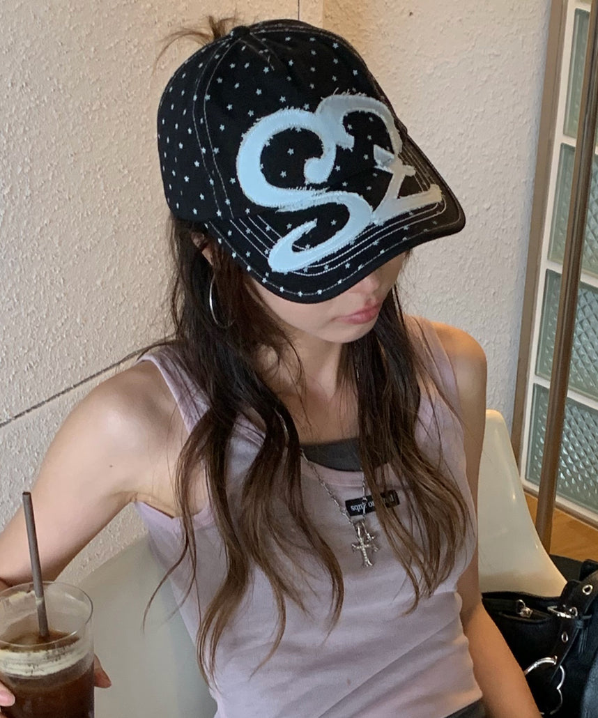 ※WEB限定 / ワッペン / またぎデザインキャップ /sqnz logo applique stitch cap 柄81