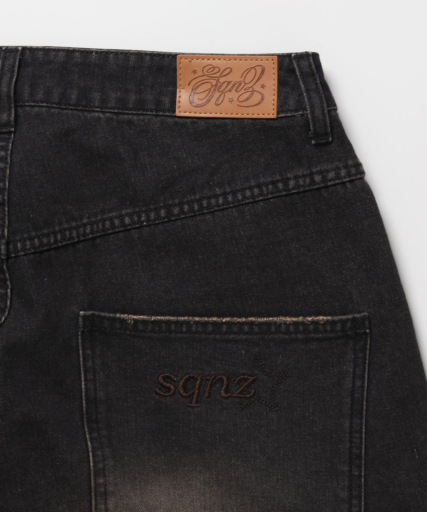 WEB限定 / ダメージデニムショートパンツ / sqnzU double knee denim