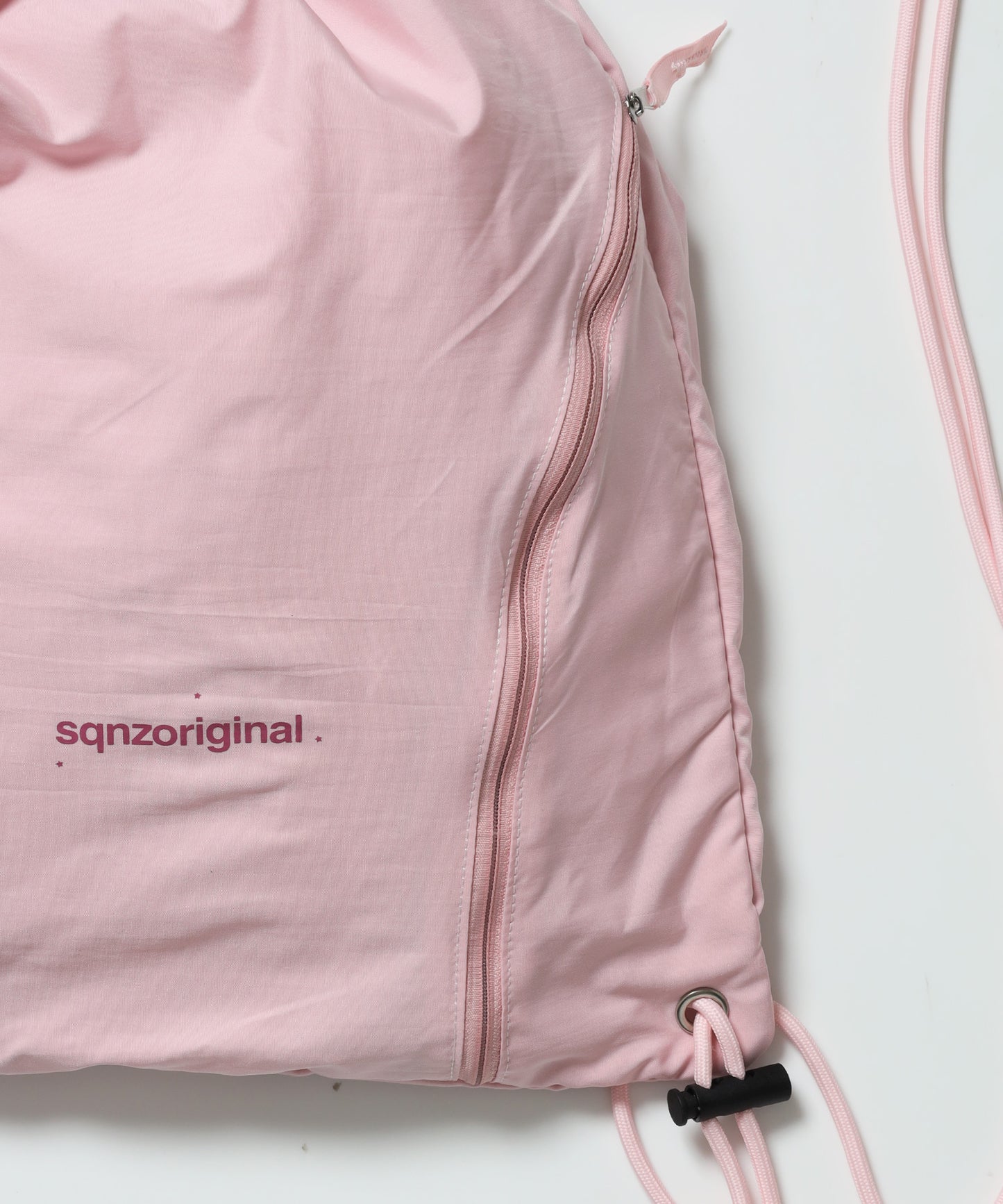 ≪予約商品≫※WEB限定 / 2WAY仕様 /チェックジップナップサック /sqnz zip knapsack ライトピンク
