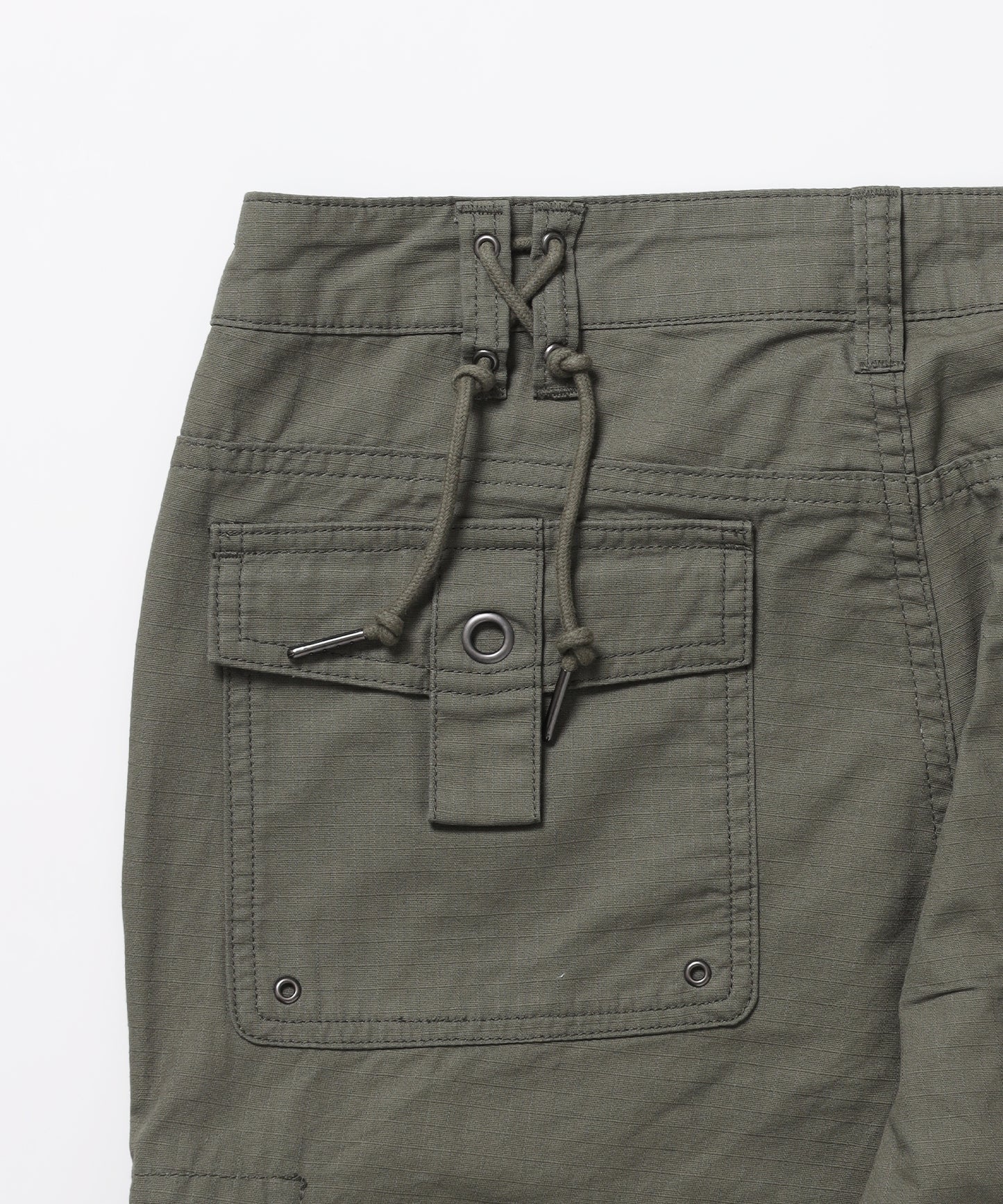 ※WEB限定 / レディースフレアカーゴパンツ / sqnz eyelet low-rise pants カーキ