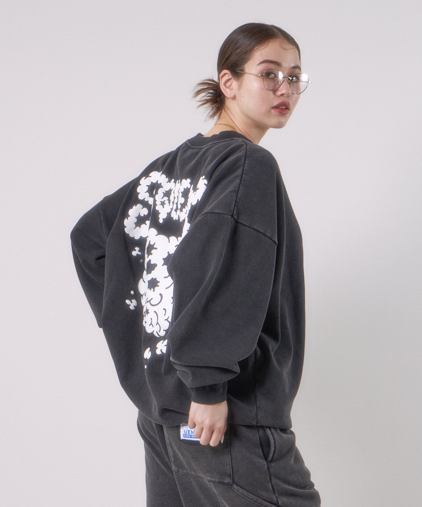 モデル： H165  Size:L